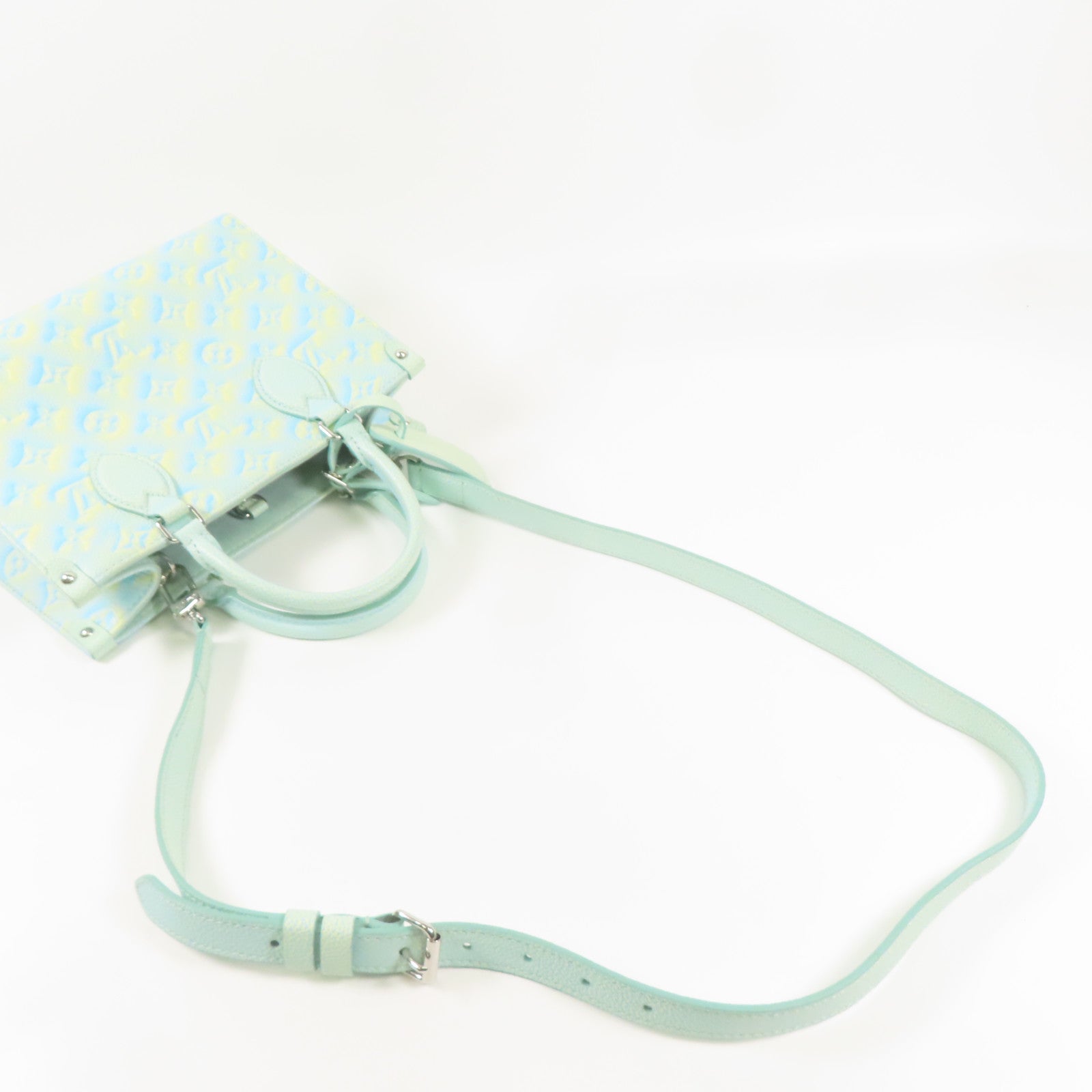 LOUIS VUITTON Monogram Empreinte OnTheGo銀扣手挽肩背兩用袋