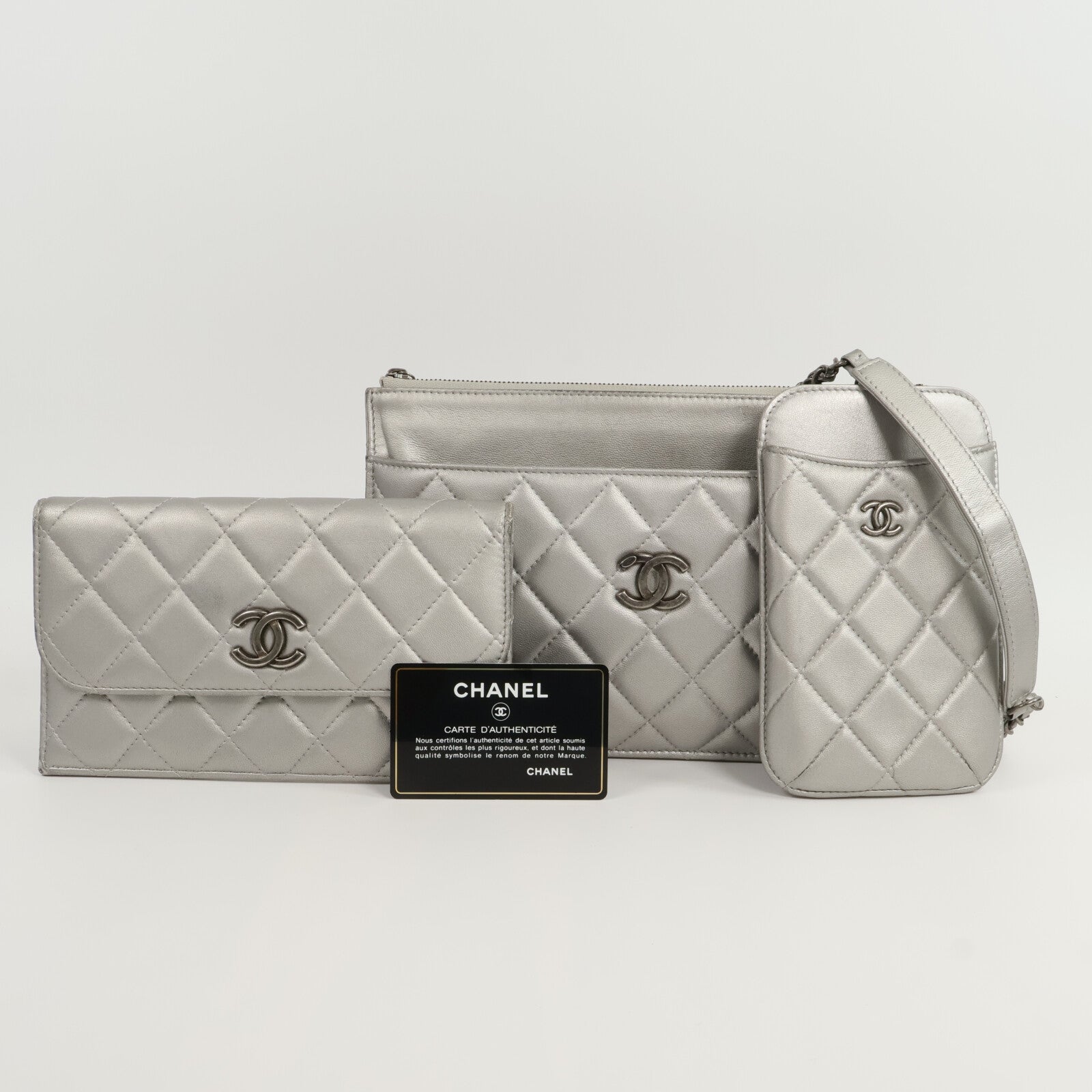 CHANEL 牛皮皮革Multi Pouch Clutch With Chain鏈帶肩背袋