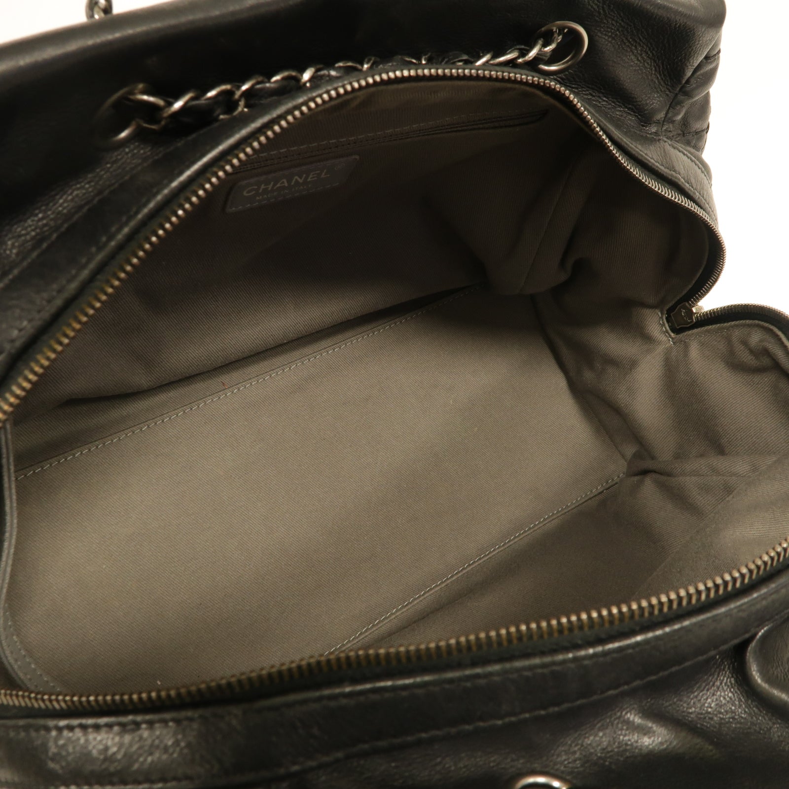 CHANEL 【激減優惠】菱格牛皮皮革Chain Shoulder Bag銀扣鏈帶肩背袋黒色
