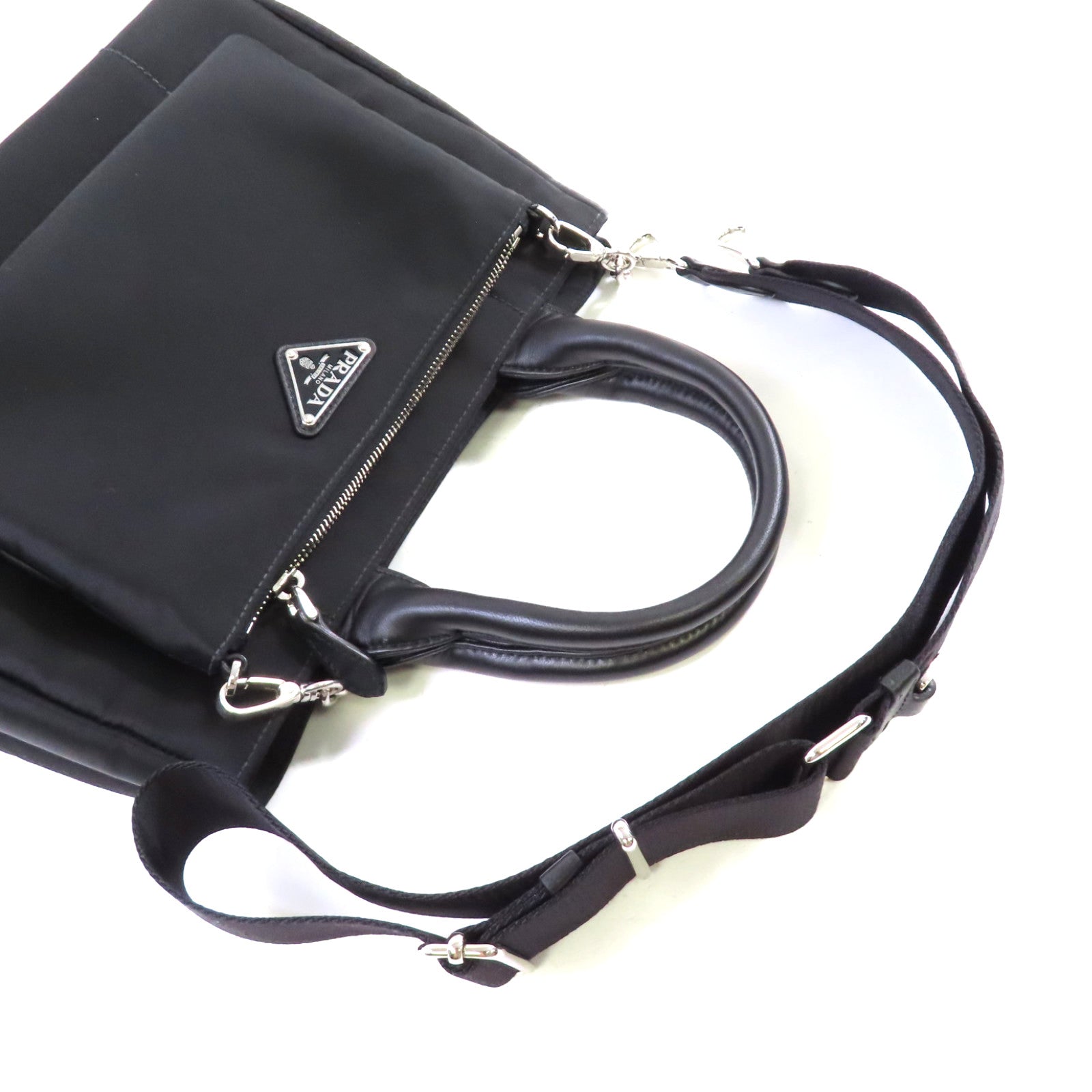 PRADA 尼龍Nero Tessuto 2Way Shoulder Bag銀扣手挽肩背兩用袋黑色