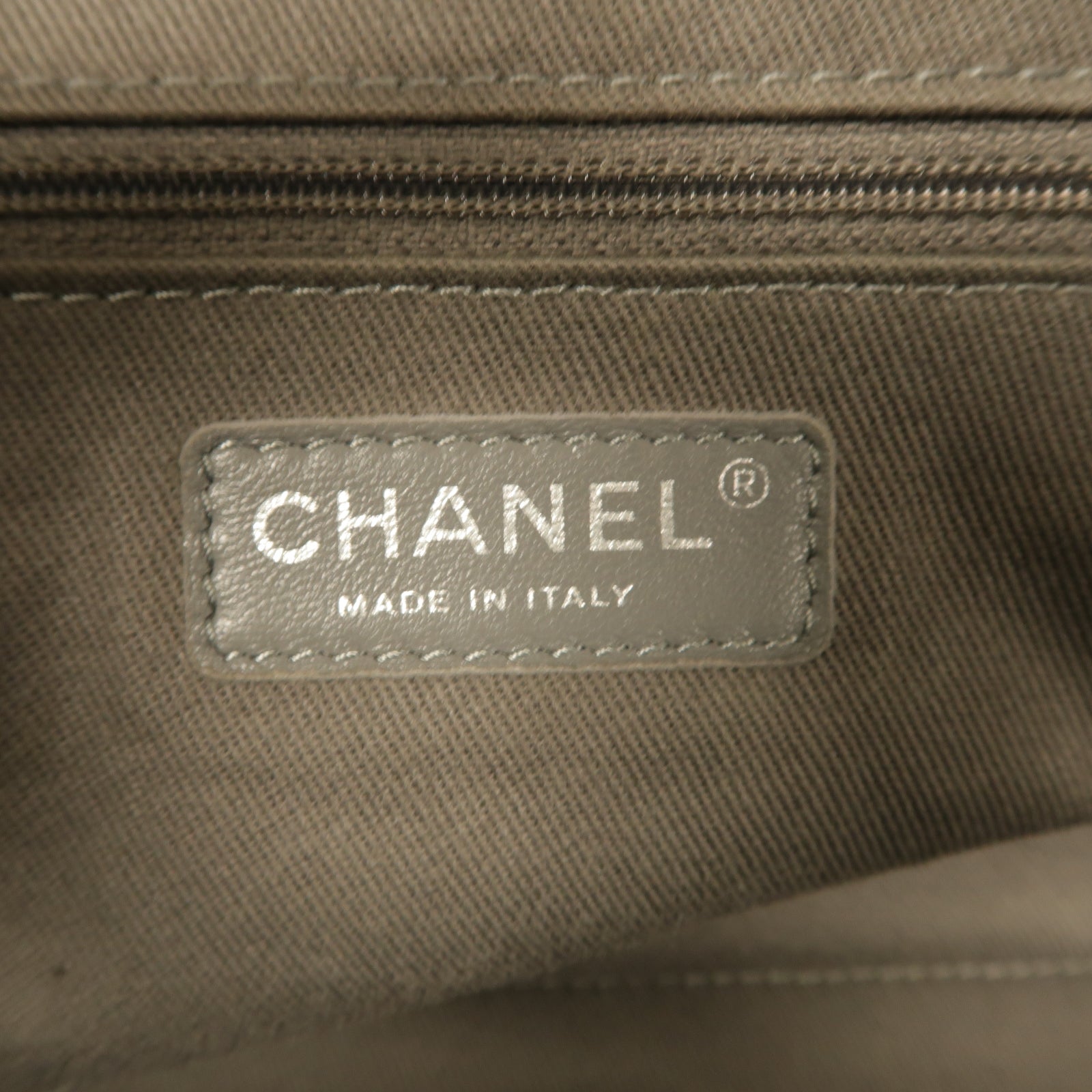 CHANEL 【激減優惠】菱格牛皮皮革Chain Shoulder Bag銀扣鏈帶肩背袋黒色
