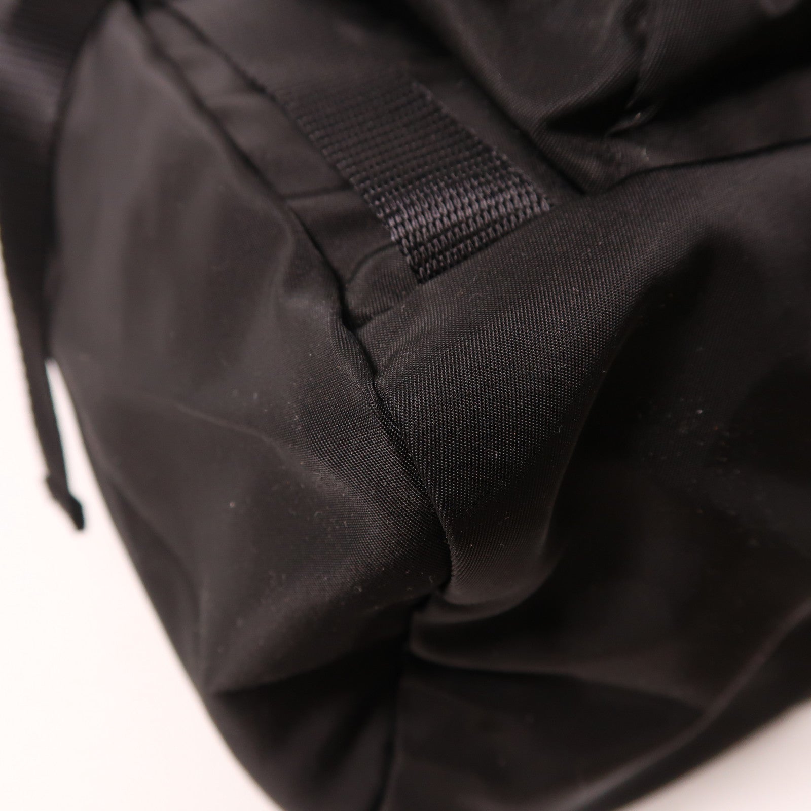 PRADA 尼龍Backpack銀扣背包黑色
