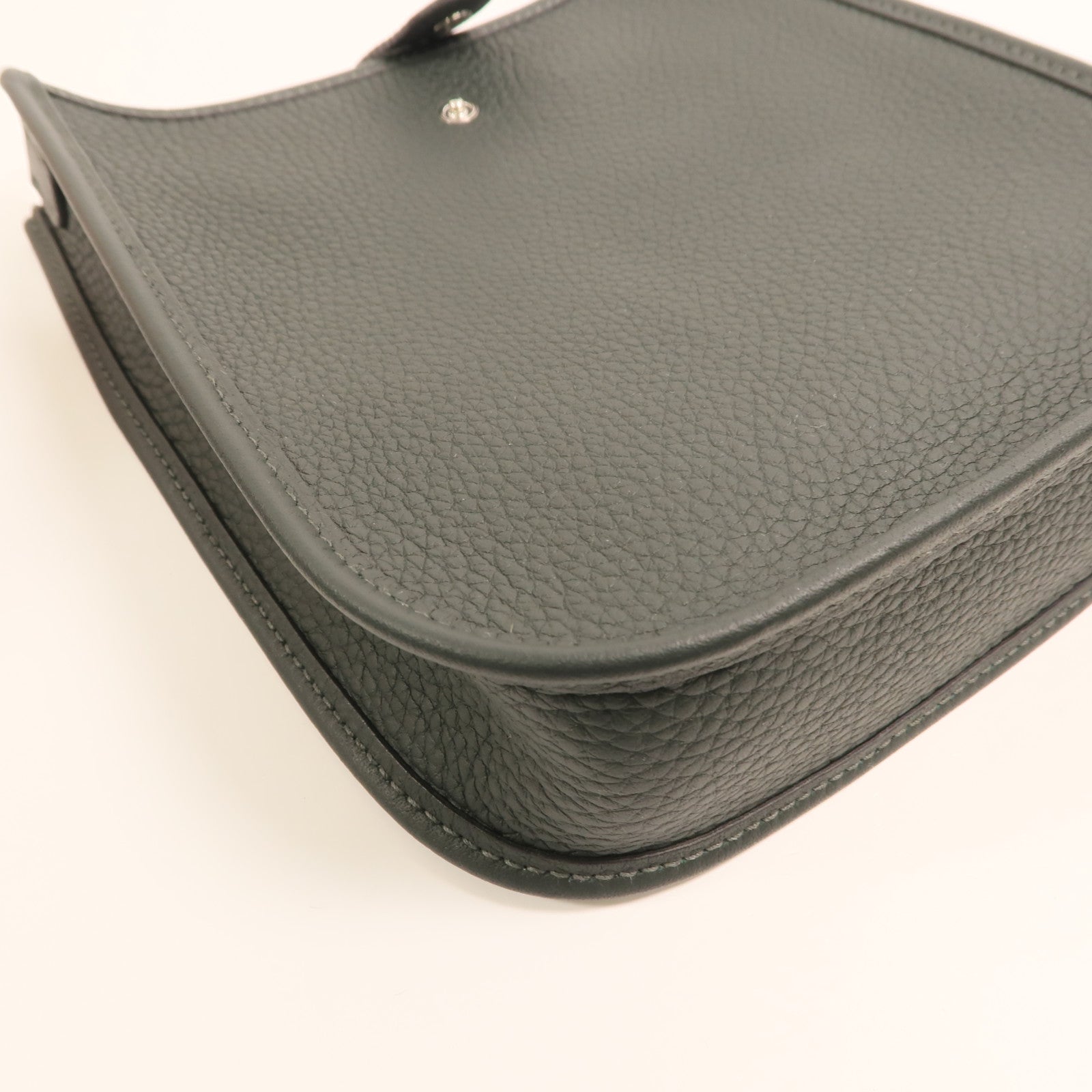 HERMES Clemence皮革Evelyne TPM銀扣肩背袋Vert Fonce