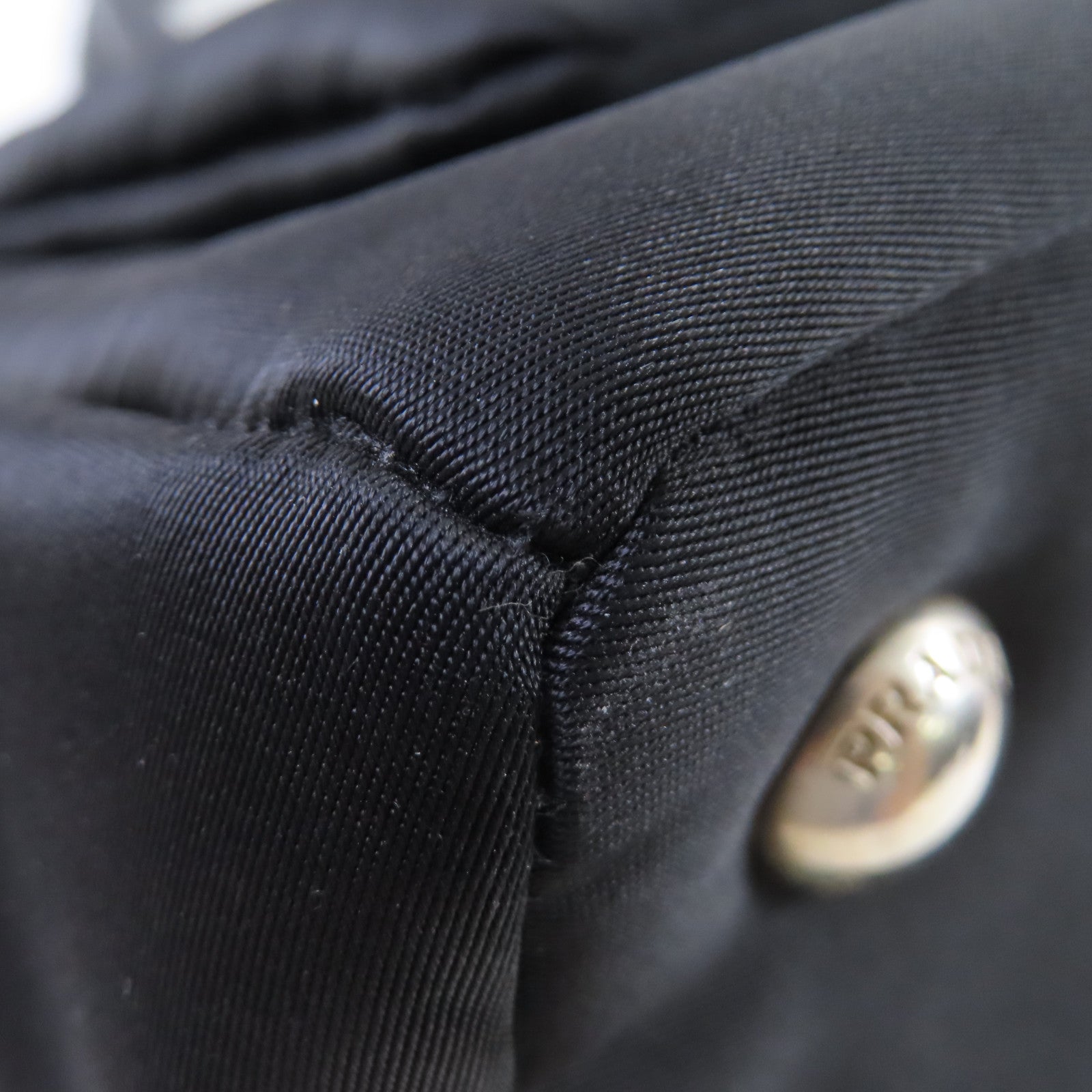 PRADA 尼龍Nero Tessuto 2Way Shoulder Bag銀扣手挽肩背兩用袋黑色