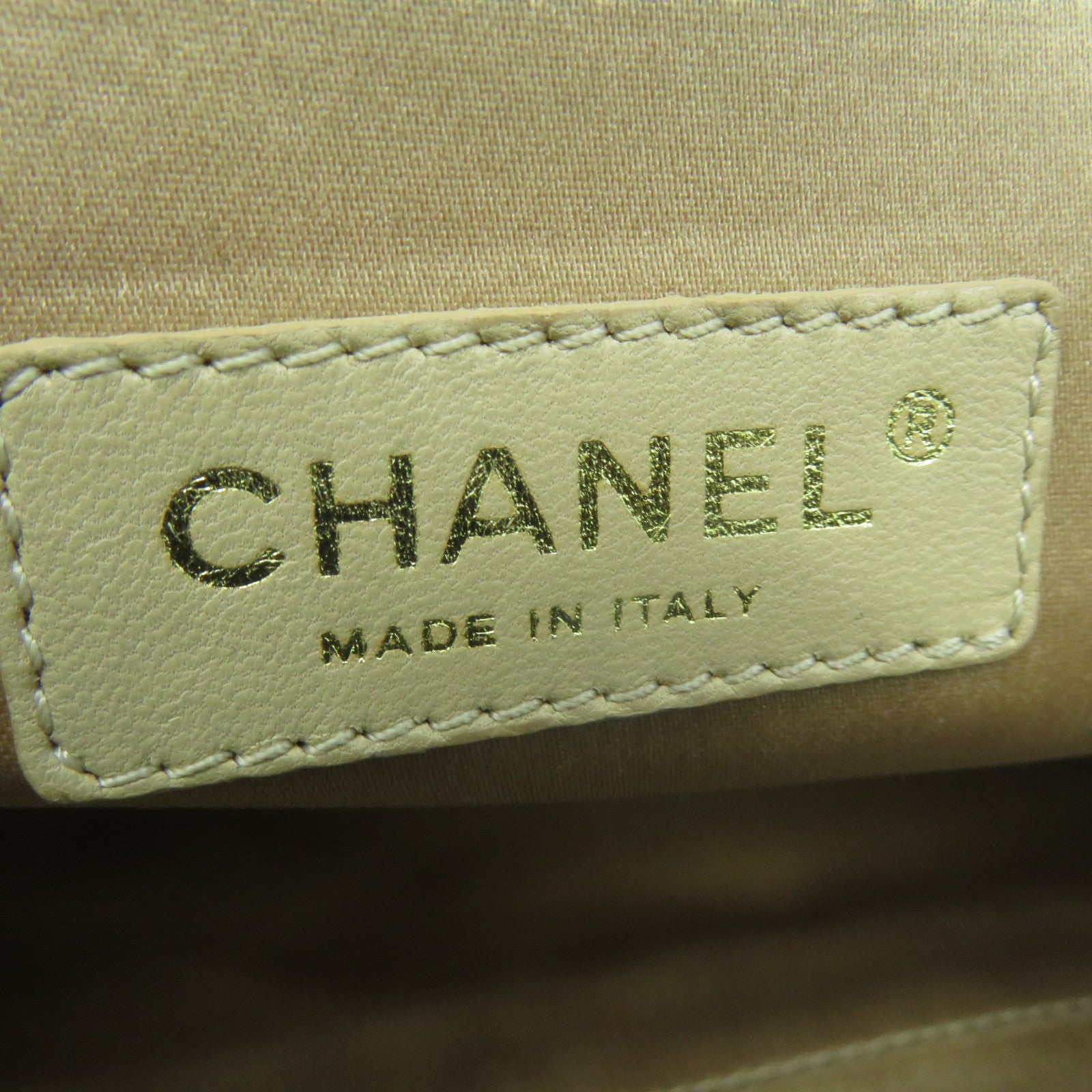 CHANEL 【清倉大減價】菱格皮革Bubble Bag金扣鏈帶肩背袋卡其色