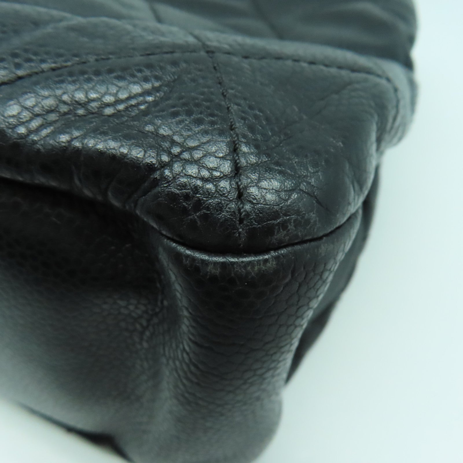 CHANEL 【激減優惠】菱格牛皮皮革Shoulder Bag銀扣肩背袋黑色