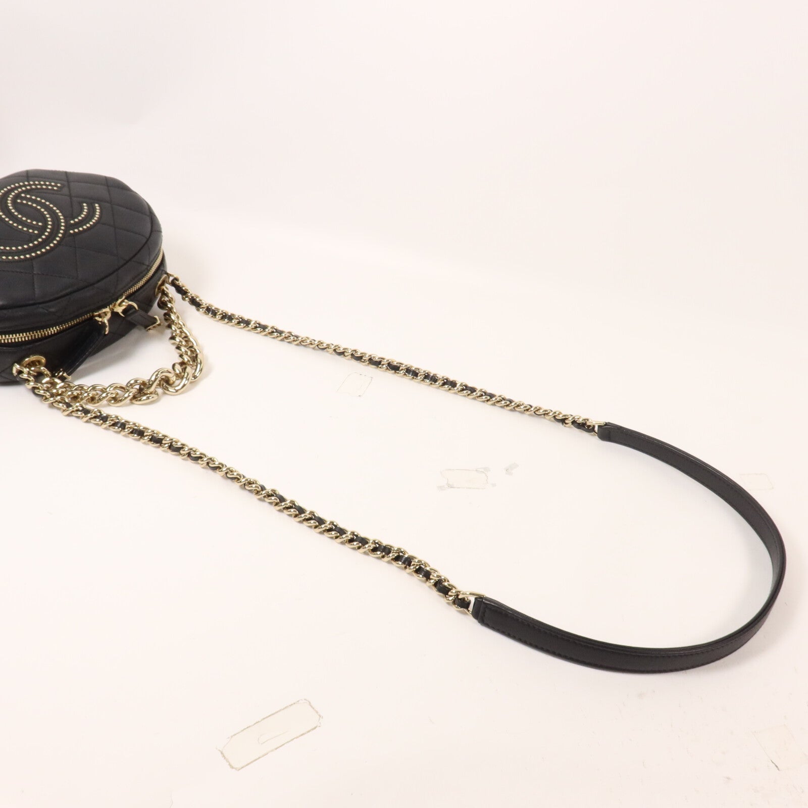 CHANEL 牛皮皮革Chain Handle Studded CC鏈帶手挽肩背兩用袋