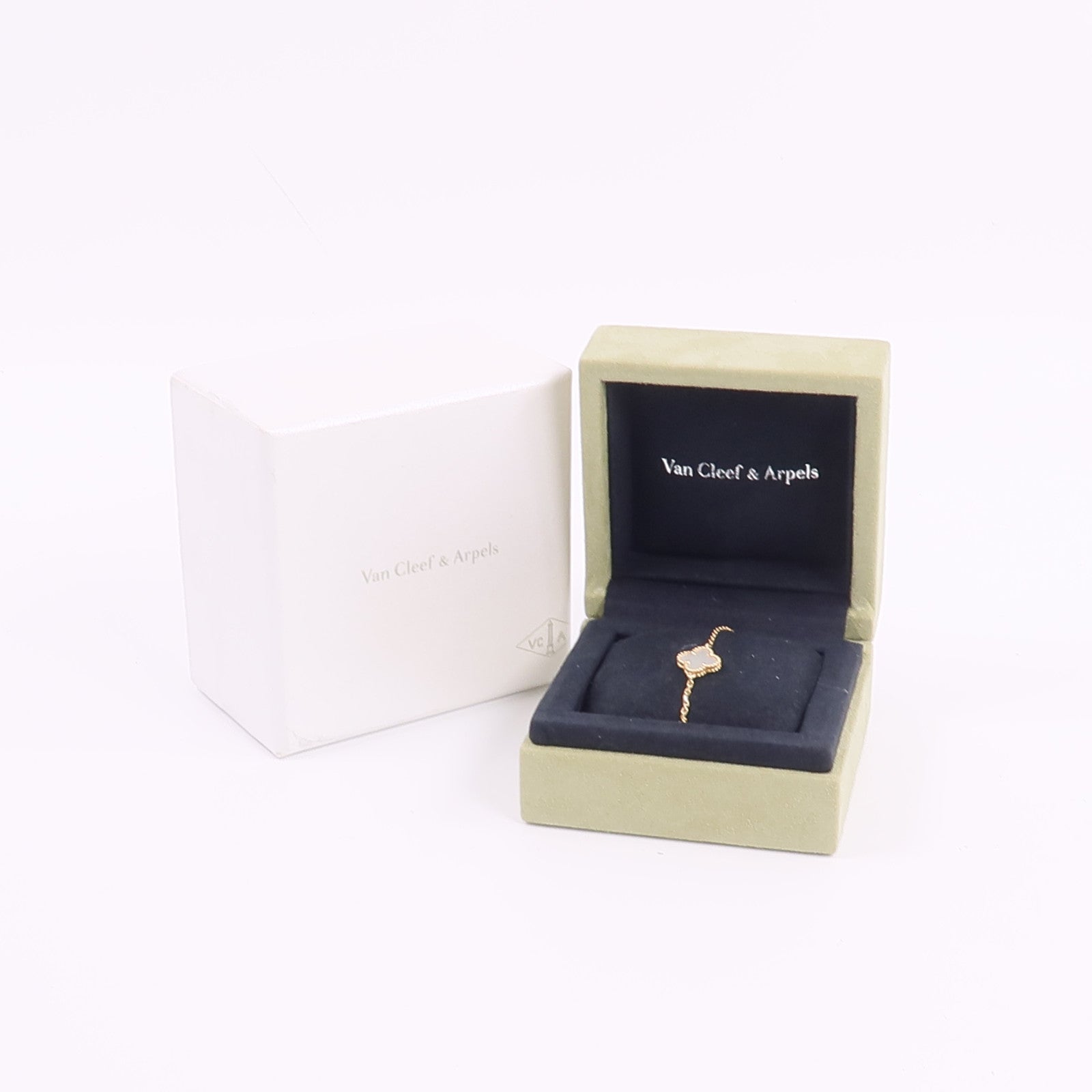 Van Cleef & Arpels 18K黃金Sweet Alhambra Bracelet珍珠母貝手鏈