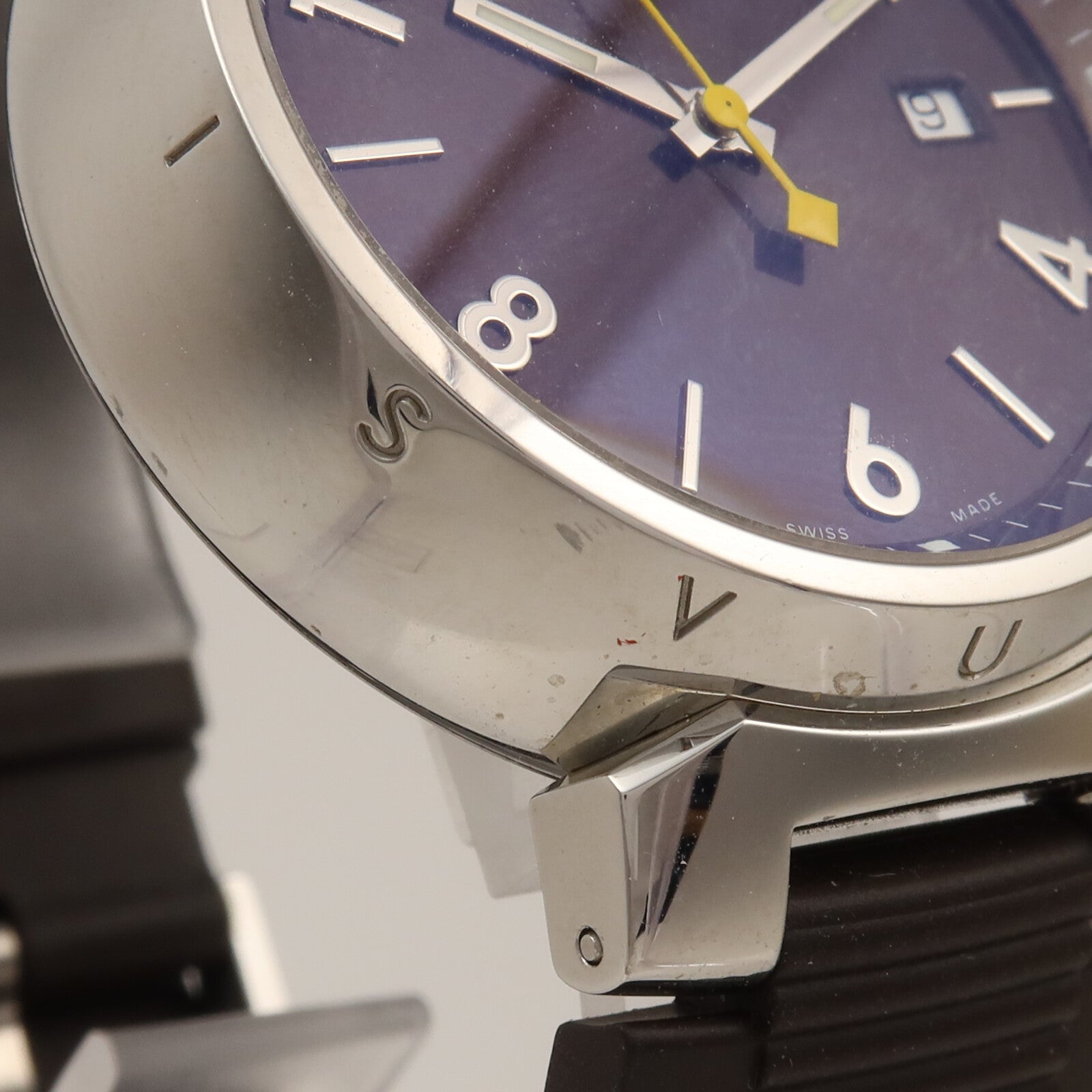 LOUIS VUITTON Tambour Q1111