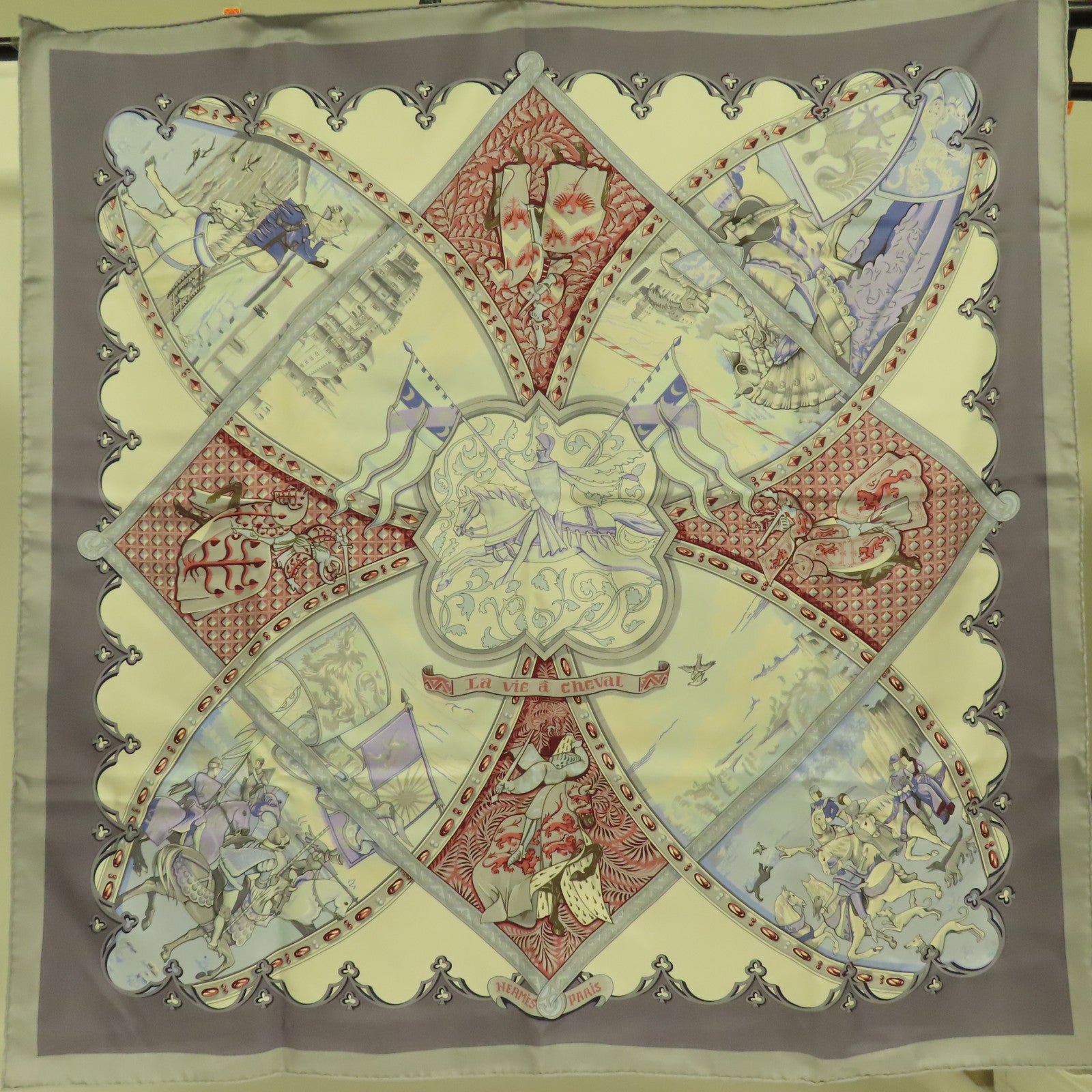 HERMES 絲質Scarf絲巾