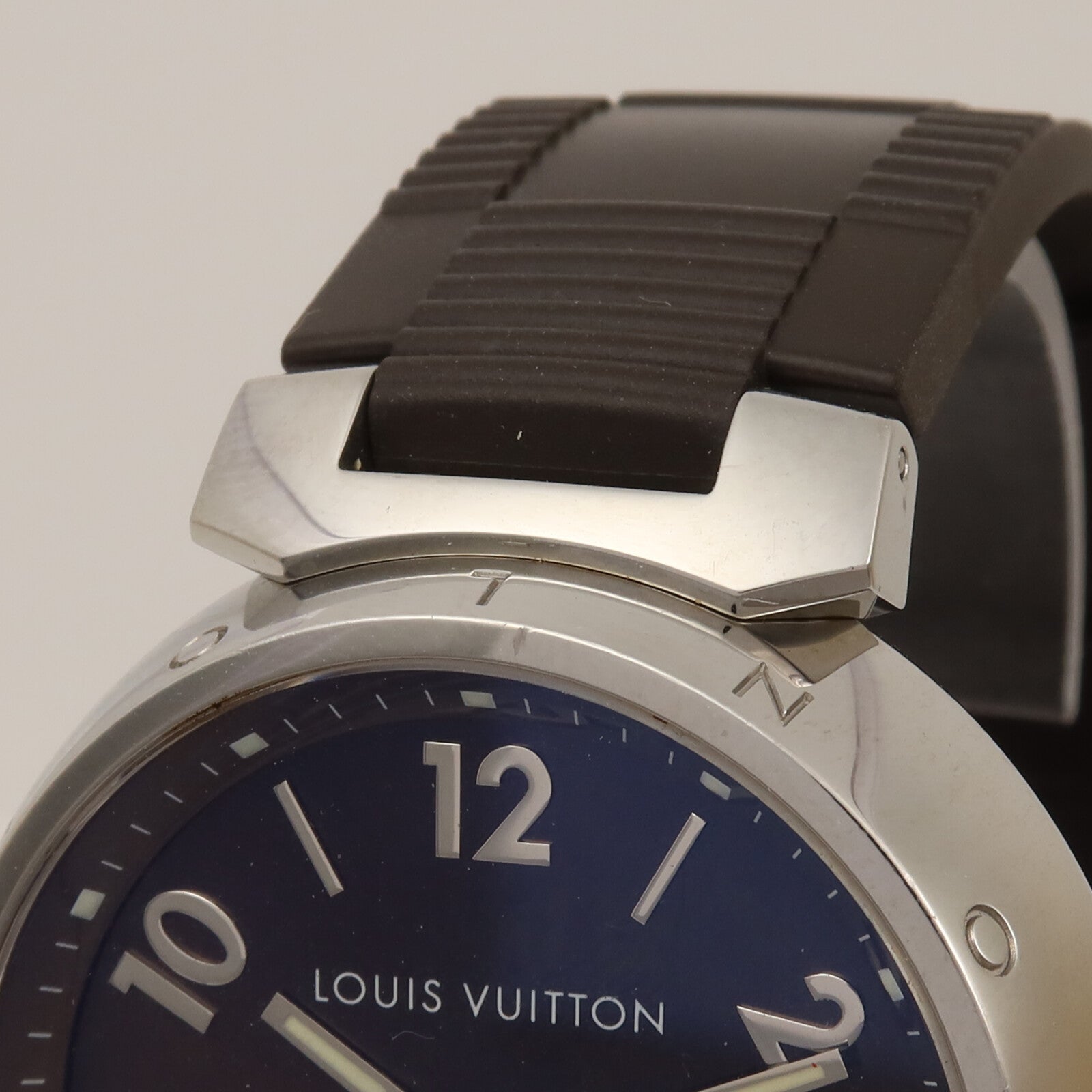 LOUIS VUITTON Tambour Q1111