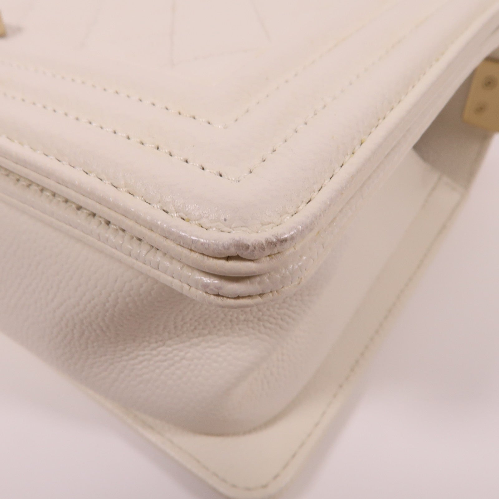 CHANEL 牛皮皮革Boy 25金扣鏈帶肩背袋