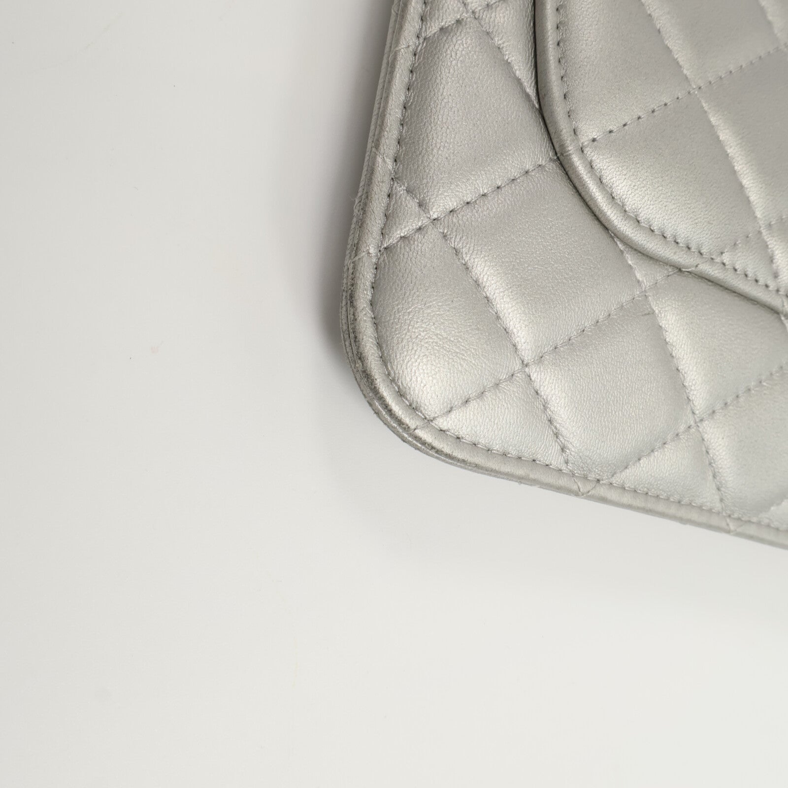 CHANEL 牛皮皮革Multi Pouch Clutch With Chain鏈帶肩背袋