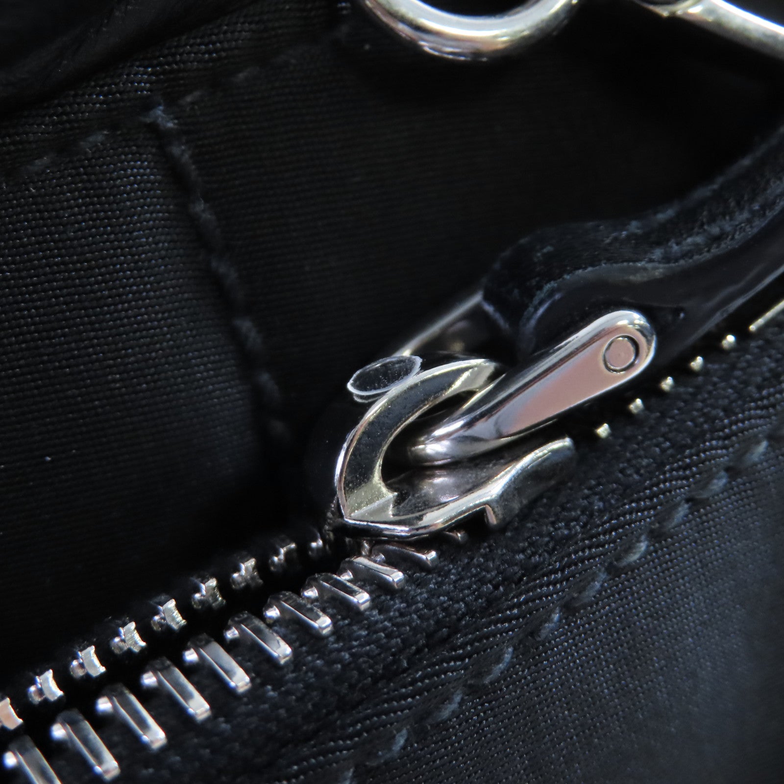 PRADA 尼龍Nero Tessuto 2Way Shoulder Bag銀扣手挽肩背兩用袋黑色