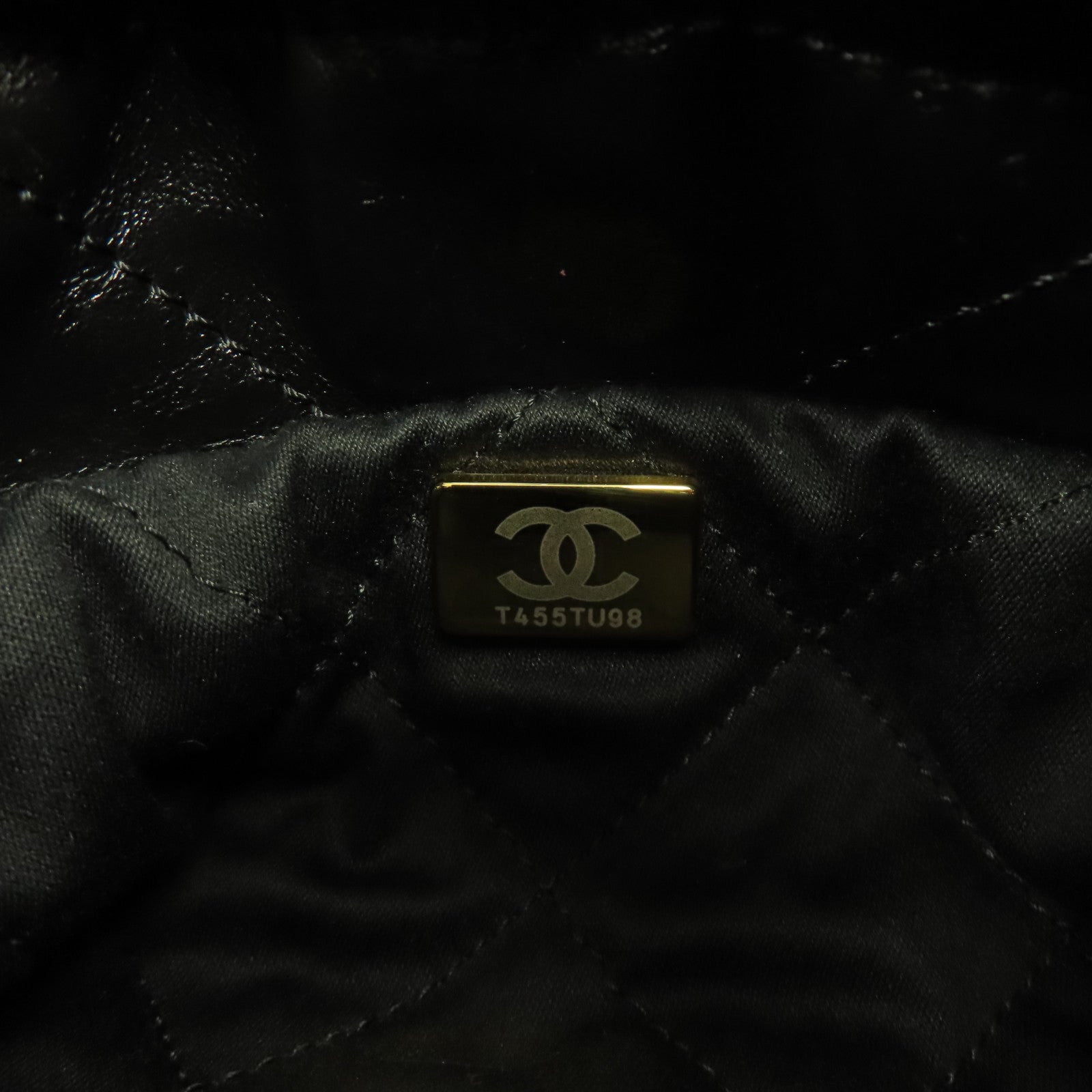 CHANEL 菱格牛皮皮革Chanel 22 Mini金扣肩背袋黑色