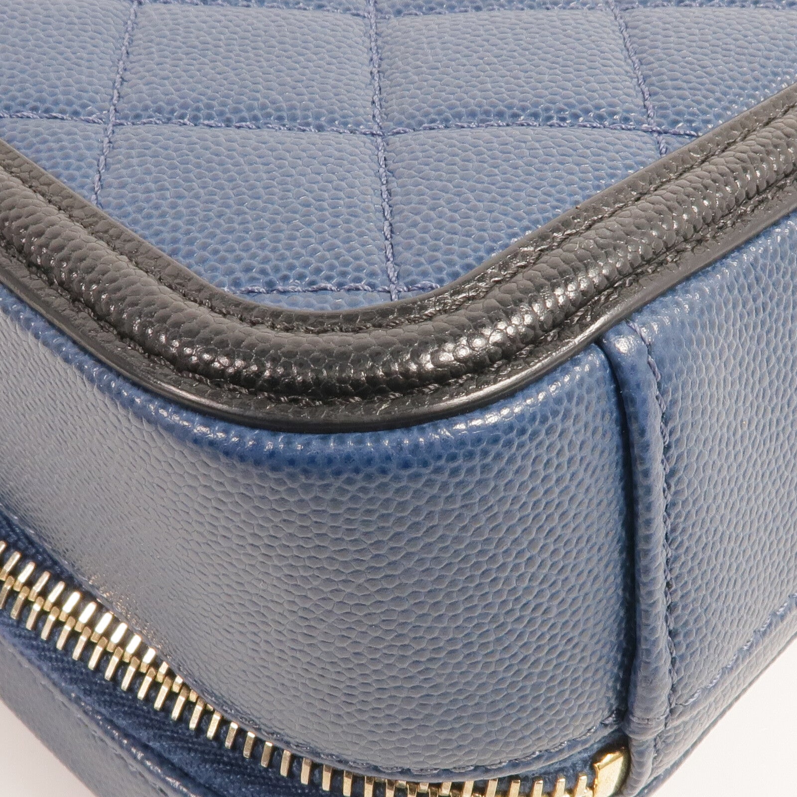 CHANEL 牛皮皮革Vanity Case金扣手挽肩背兩用袋