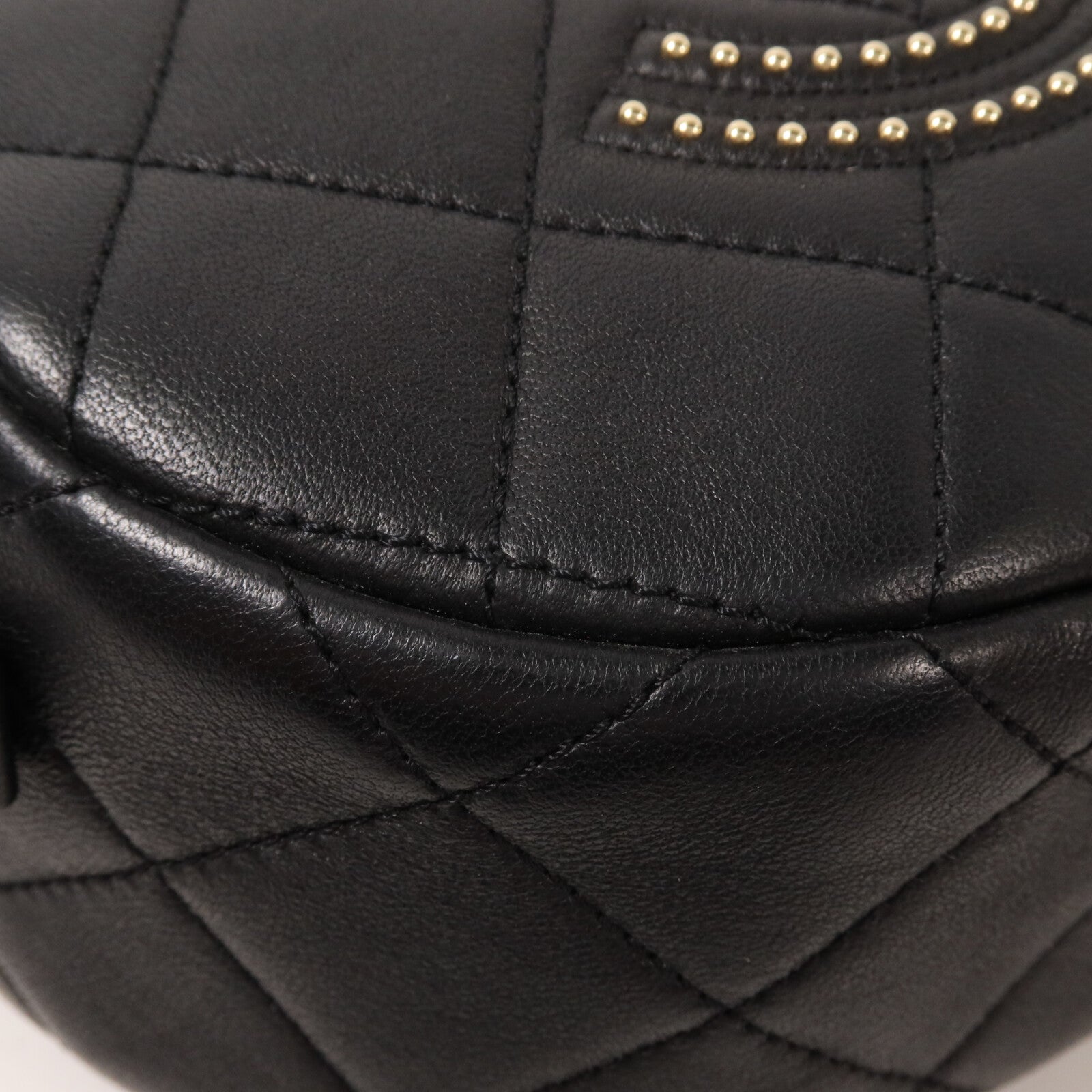 CHANEL 牛皮皮革Chain Handle Studded CC鏈帶手挽肩背兩用袋