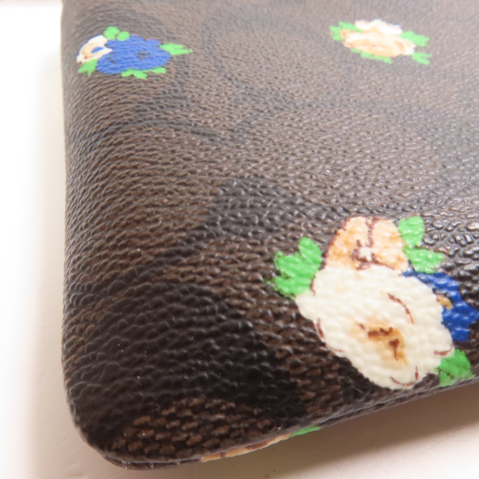 COACH 塗層帆布Pouch金扣手拿包