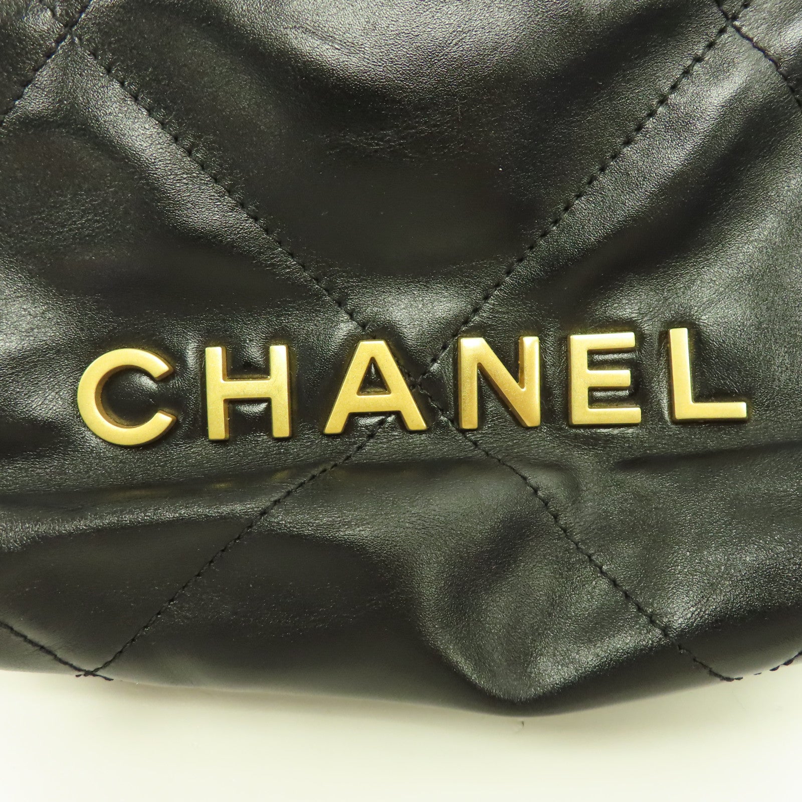 CHANEL 菱格牛皮皮革Chanel 22 Mini金扣肩背袋黑色