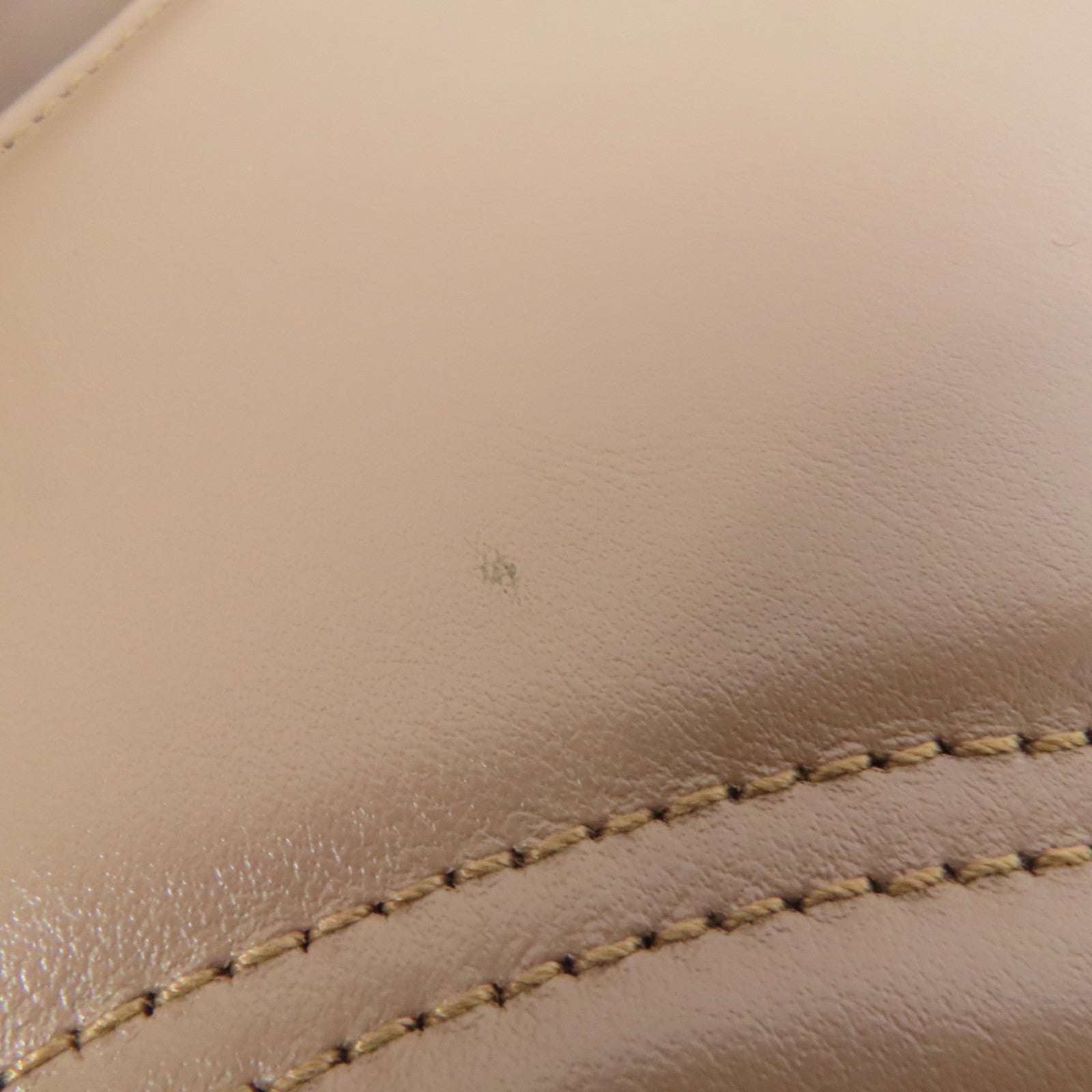 GUCCI 牛皮皮革GG Marmont金扣鏈帶肩背袋