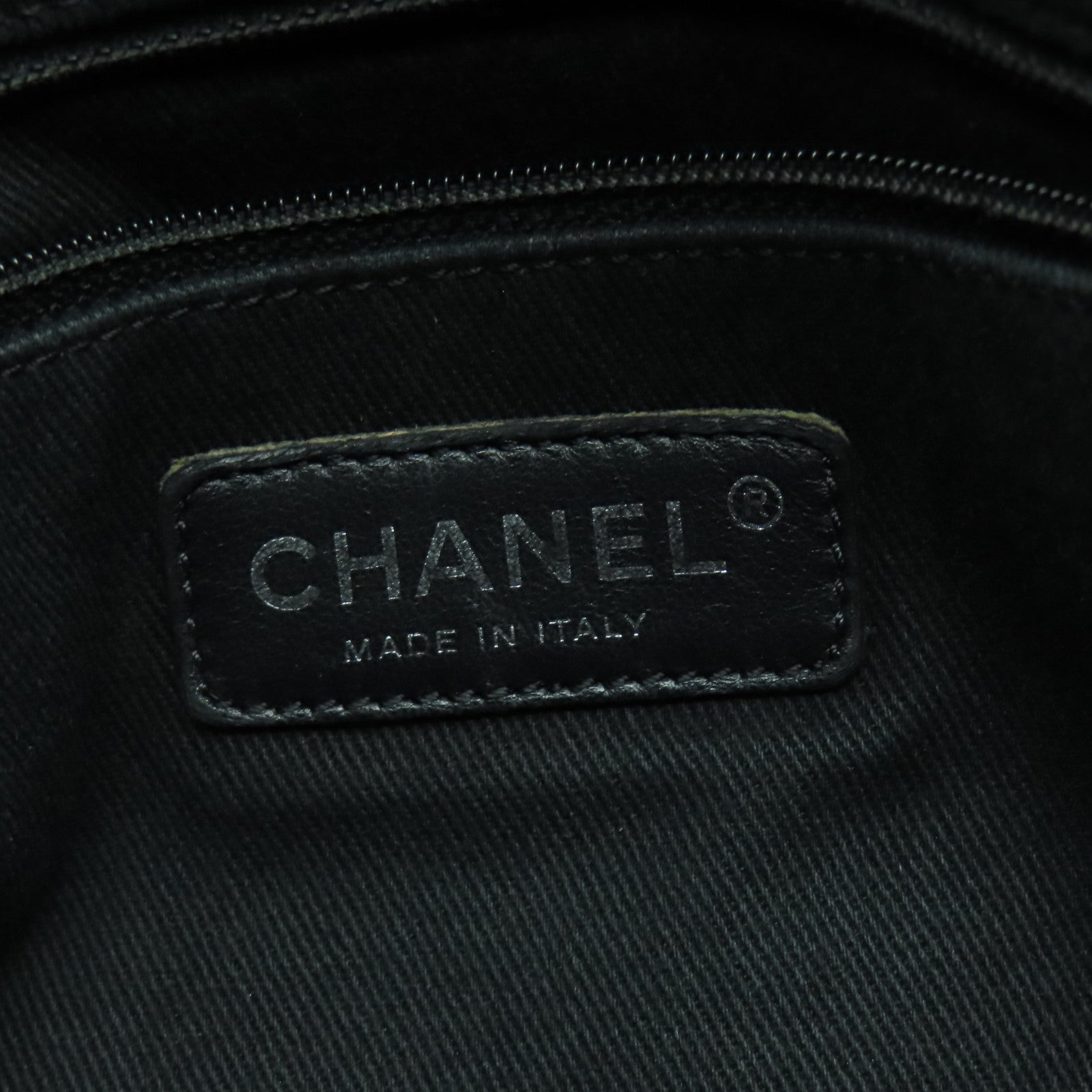 CHANEL 【激減優惠】菱格牛皮皮革Shoulder Bag銀扣肩背袋黑色