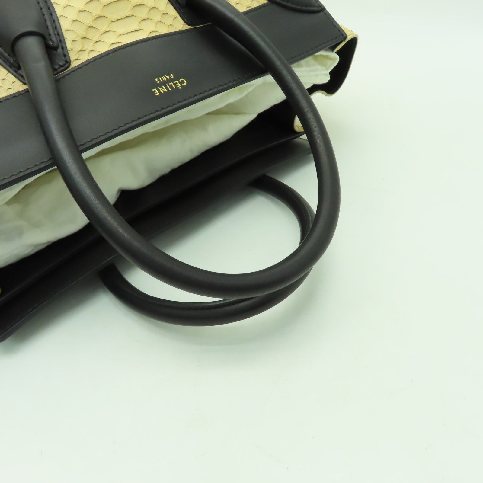 CELINE 【激減優惠】蛇皮皮革Micro Luggage金扣手挽袋米色/黑色
