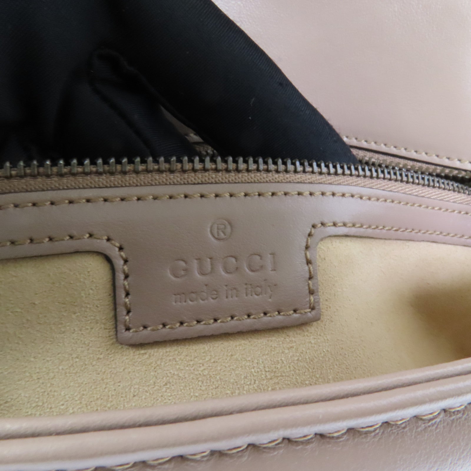 GUCCI 牛皮皮革GG Marmont金扣鏈帶肩背袋