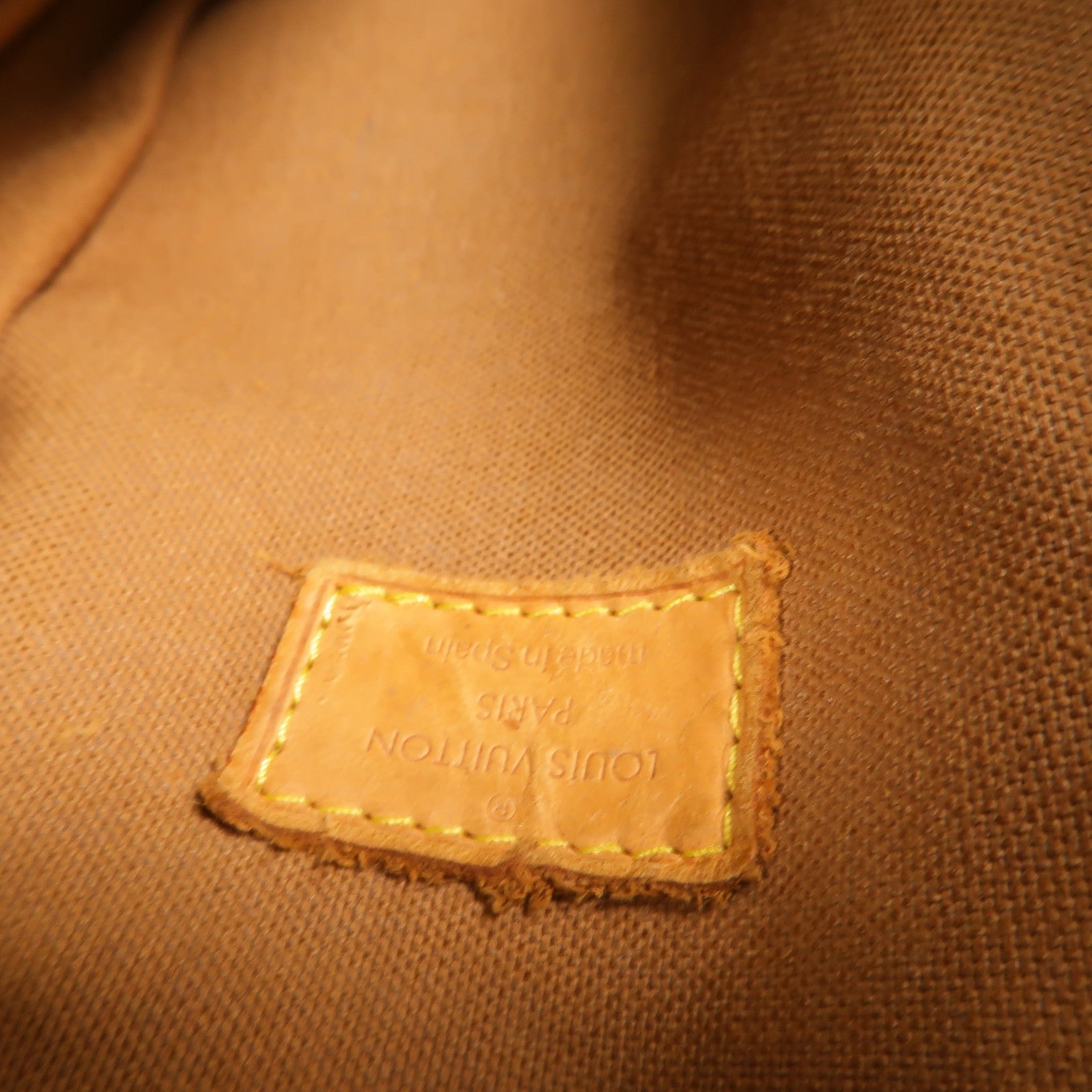 LOUIS VUITTON Monogram Pochette Gange金扣肩背袋