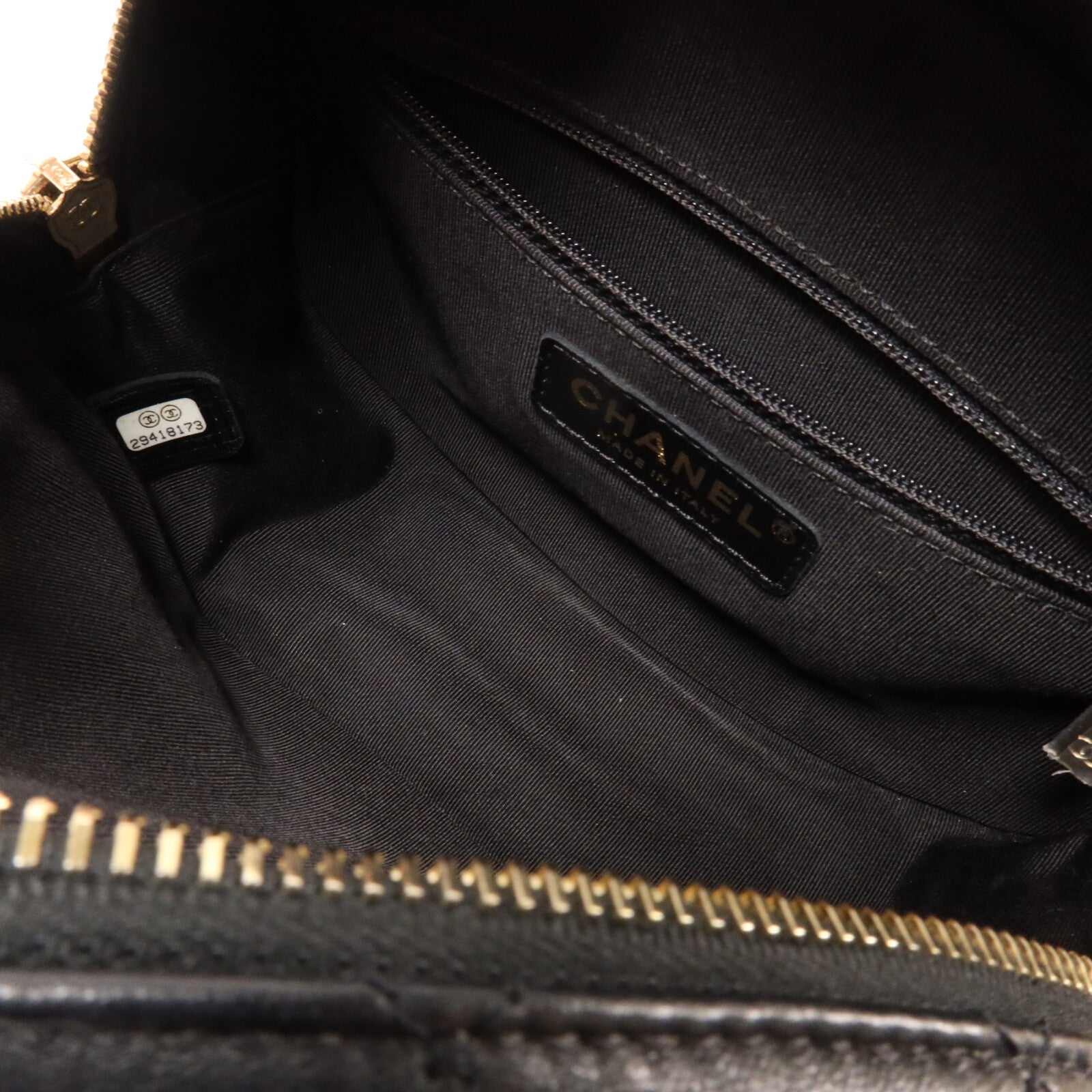 CHANEL 牛皮皮革Chain Handle Studded CC鏈帶手挽肩背兩用袋
