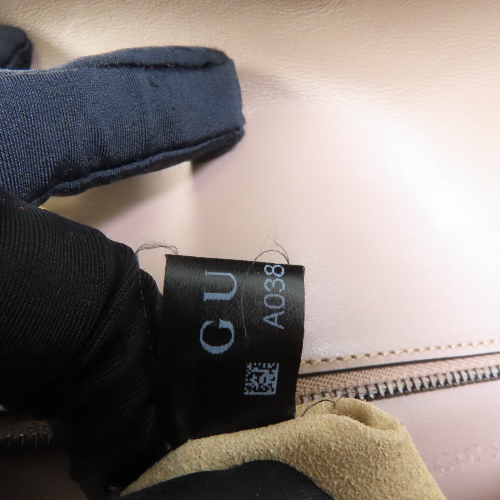 GUCCI 牛皮皮革GG Marmont金扣鏈帶肩背袋