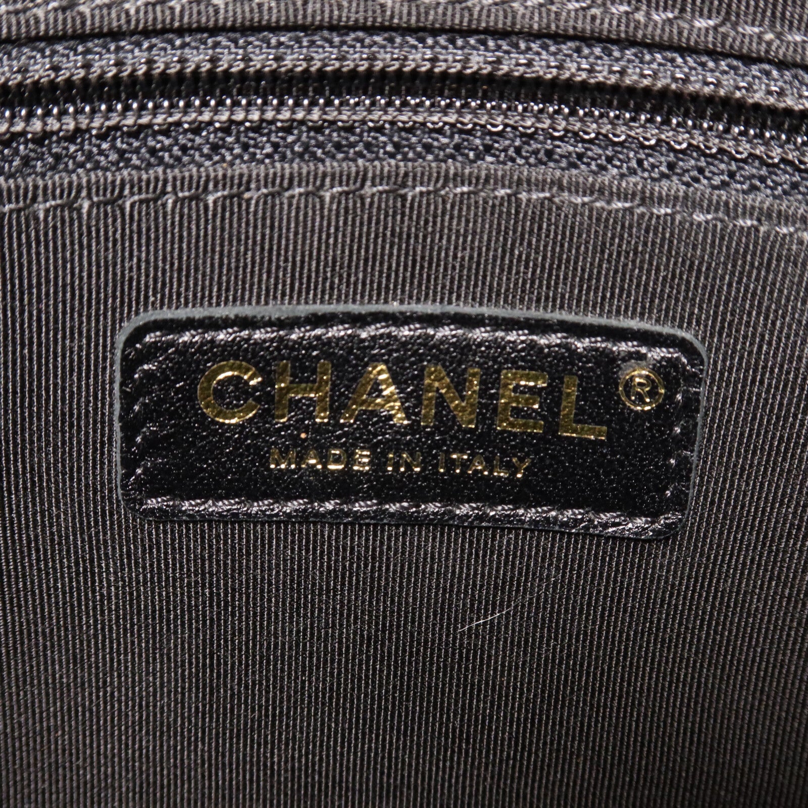 CHANEL 牛皮皮革Chain Handle Studded CC鏈帶手挽肩背兩用袋