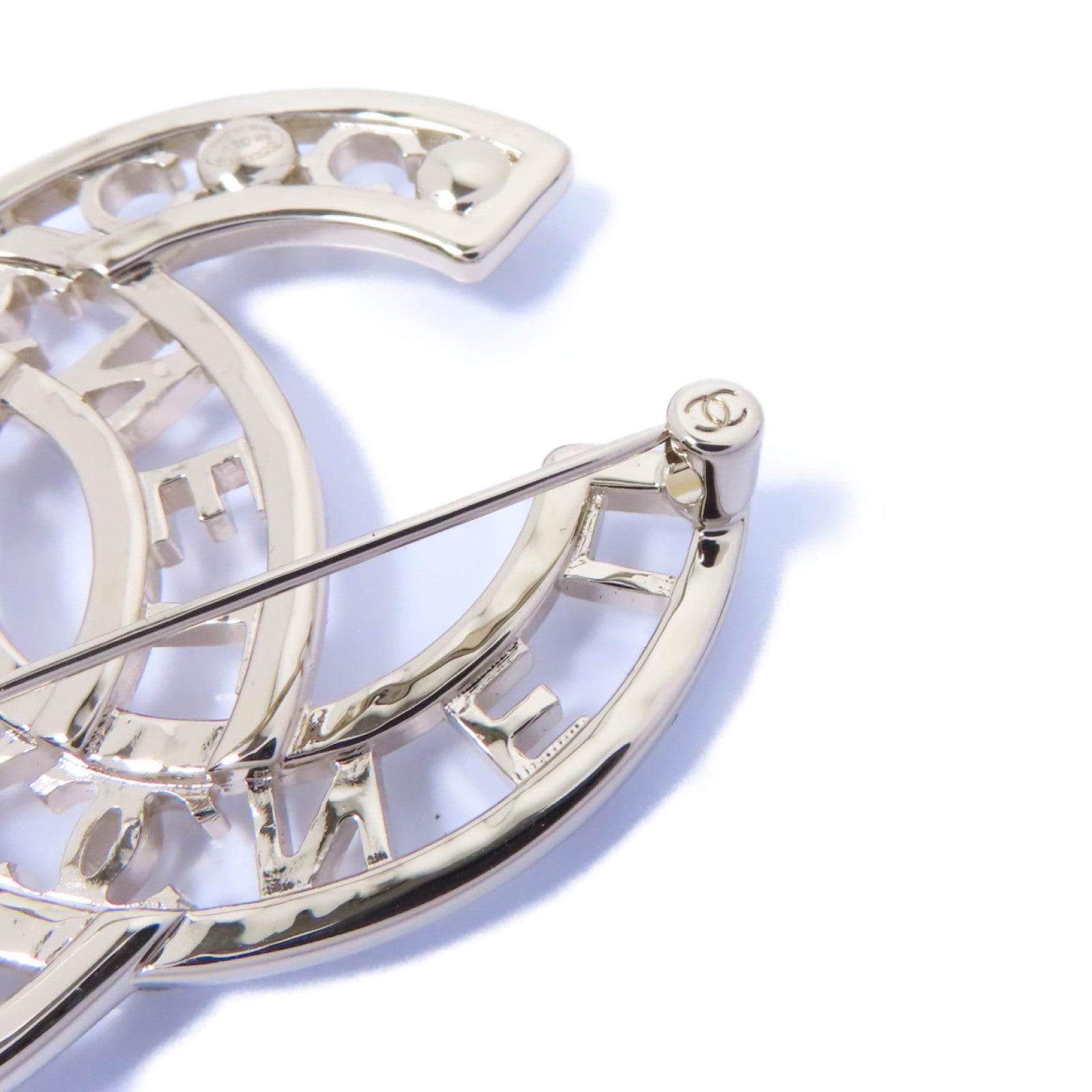 CHANEL PVC/金屬Brooch胸針銀色/白色