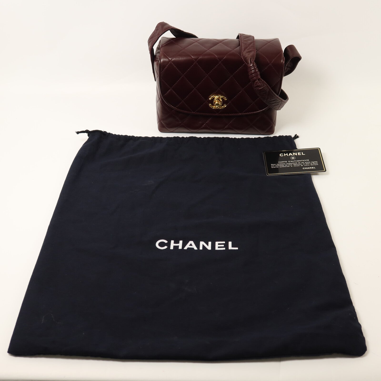 CHANEL 羊皮皮革Vintage Shoulder Bag金扣肩背袋