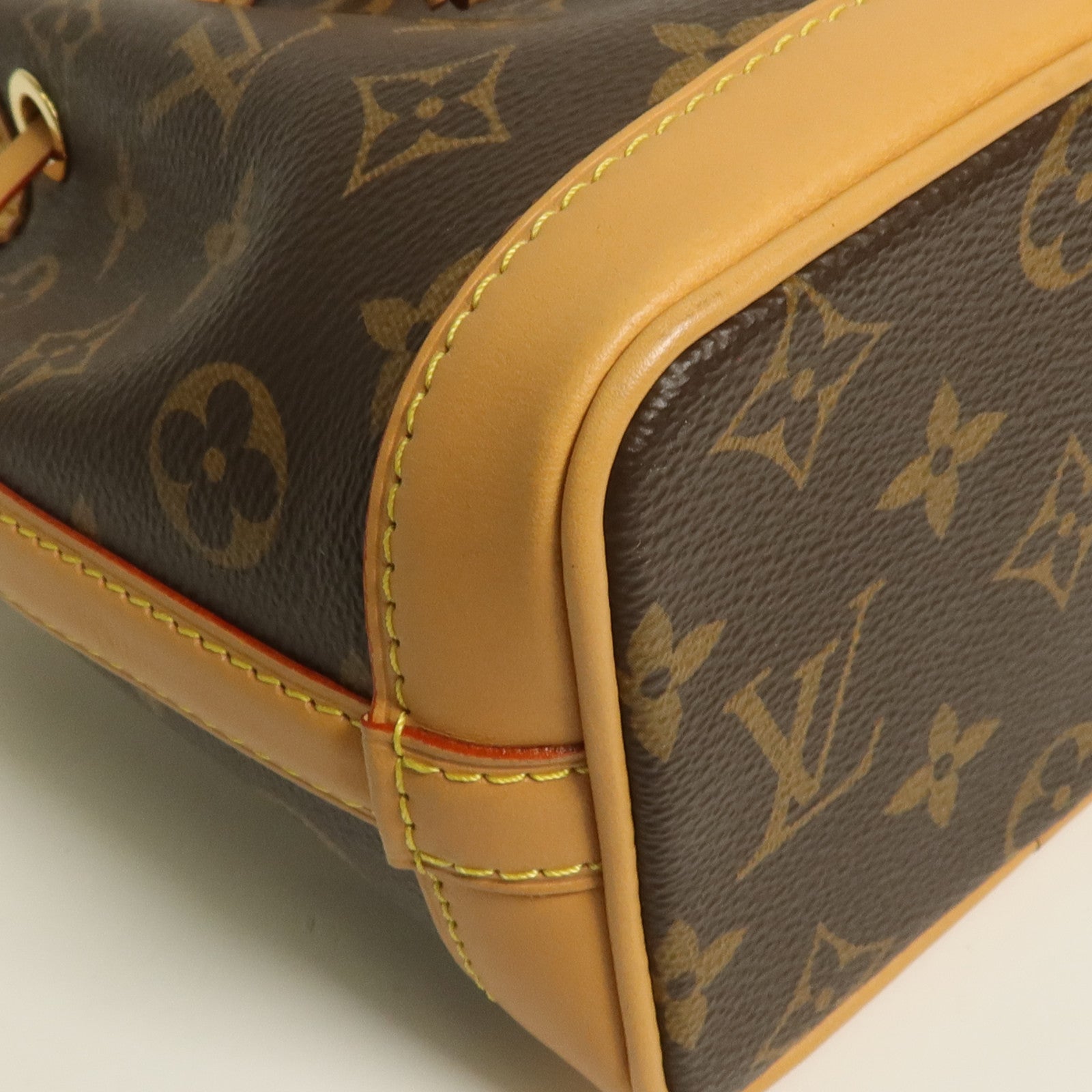 LOUIS VUITTON Monogram Nano Noe金扣手挽肩背兩用袋