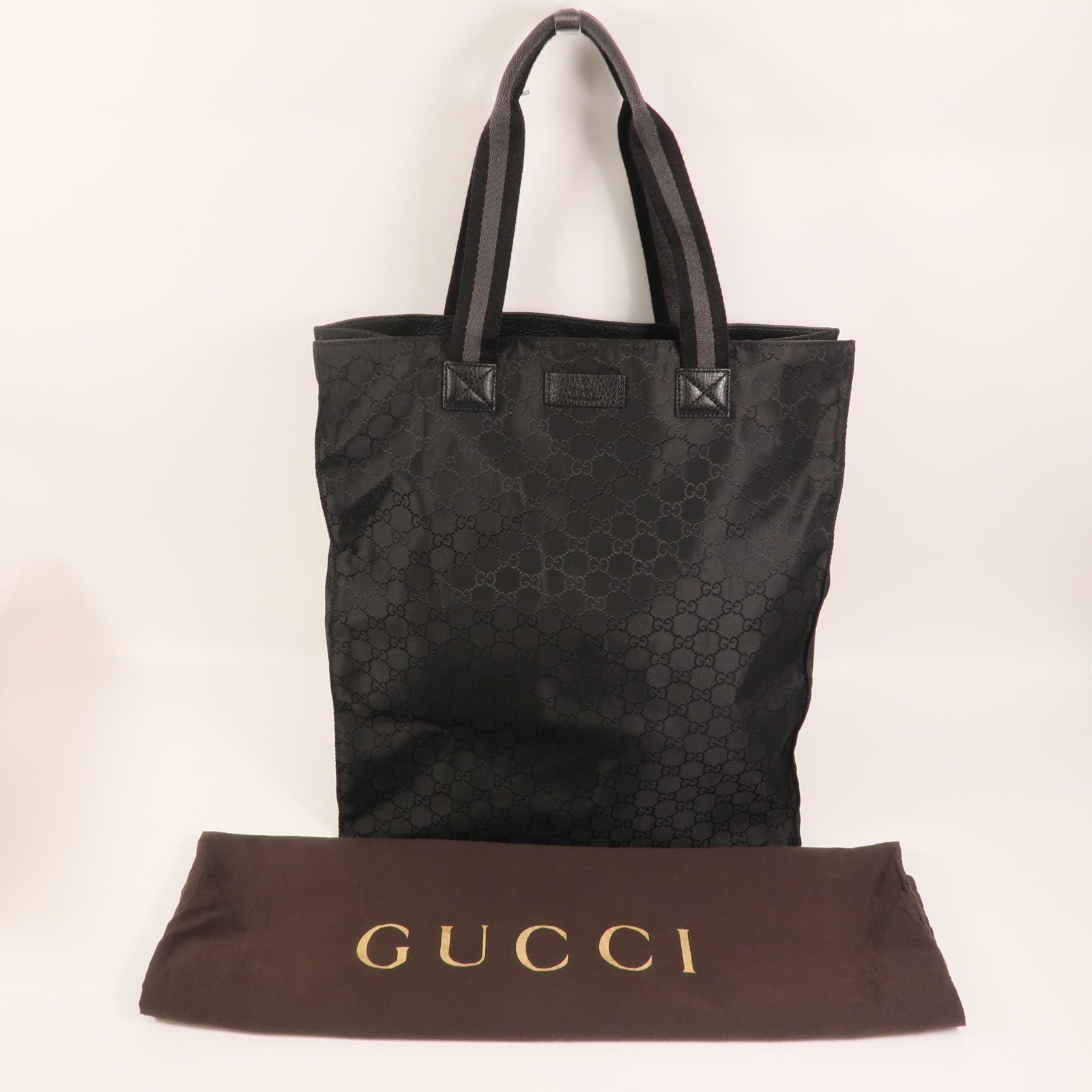 GUCCI 尼龍GG Outlet Tote Bag銀扣手挽袋