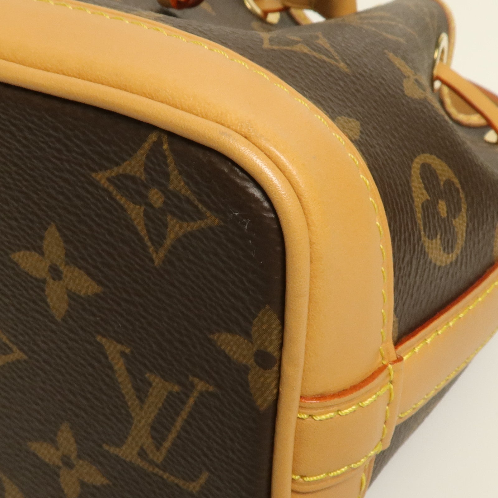LOUIS VUITTON 【激減優惠】Monogram Nano Noe金扣手挽肩背兩用袋