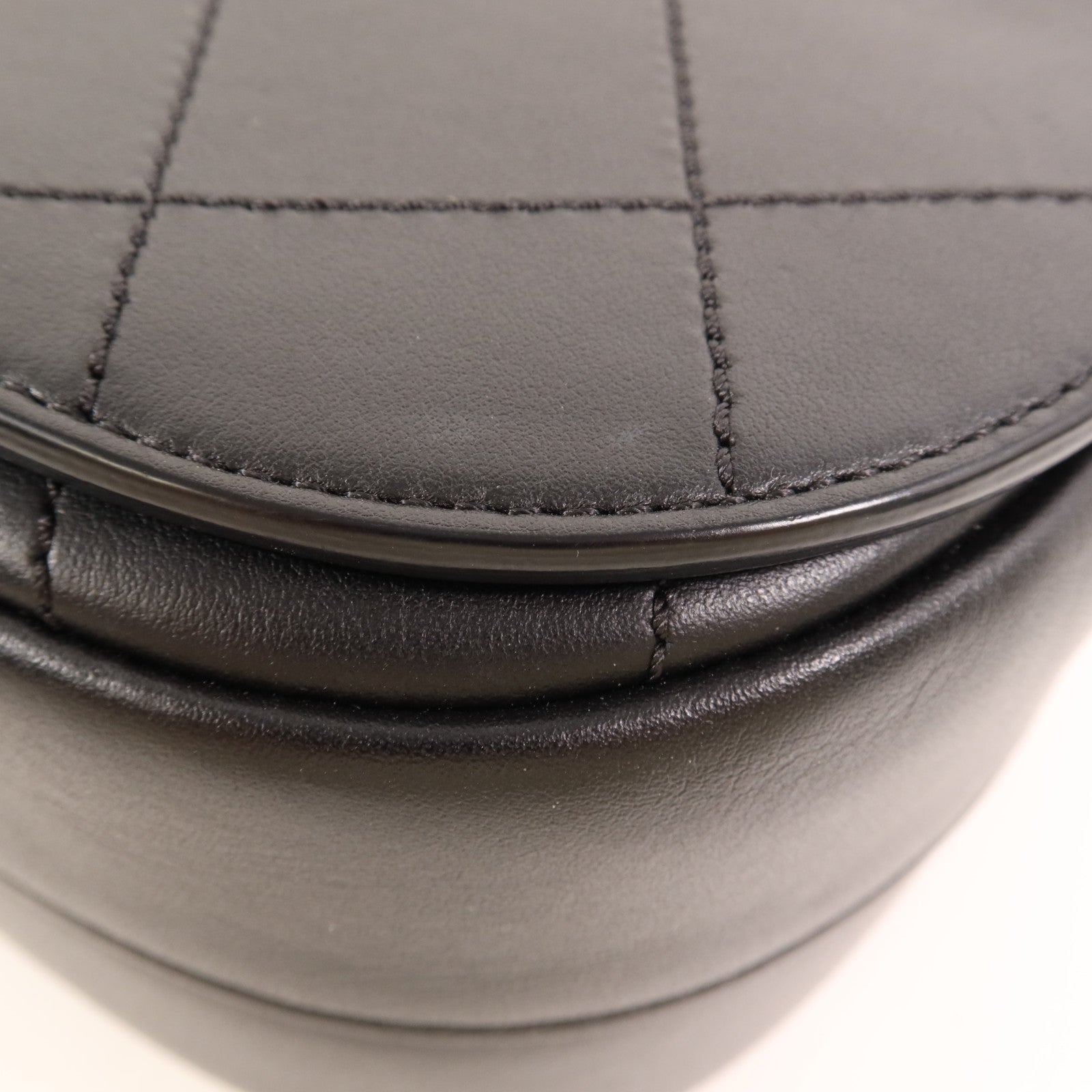 CHANEL 牛皮皮革Chain Shoulder銀扣手挽肩背兩用袋