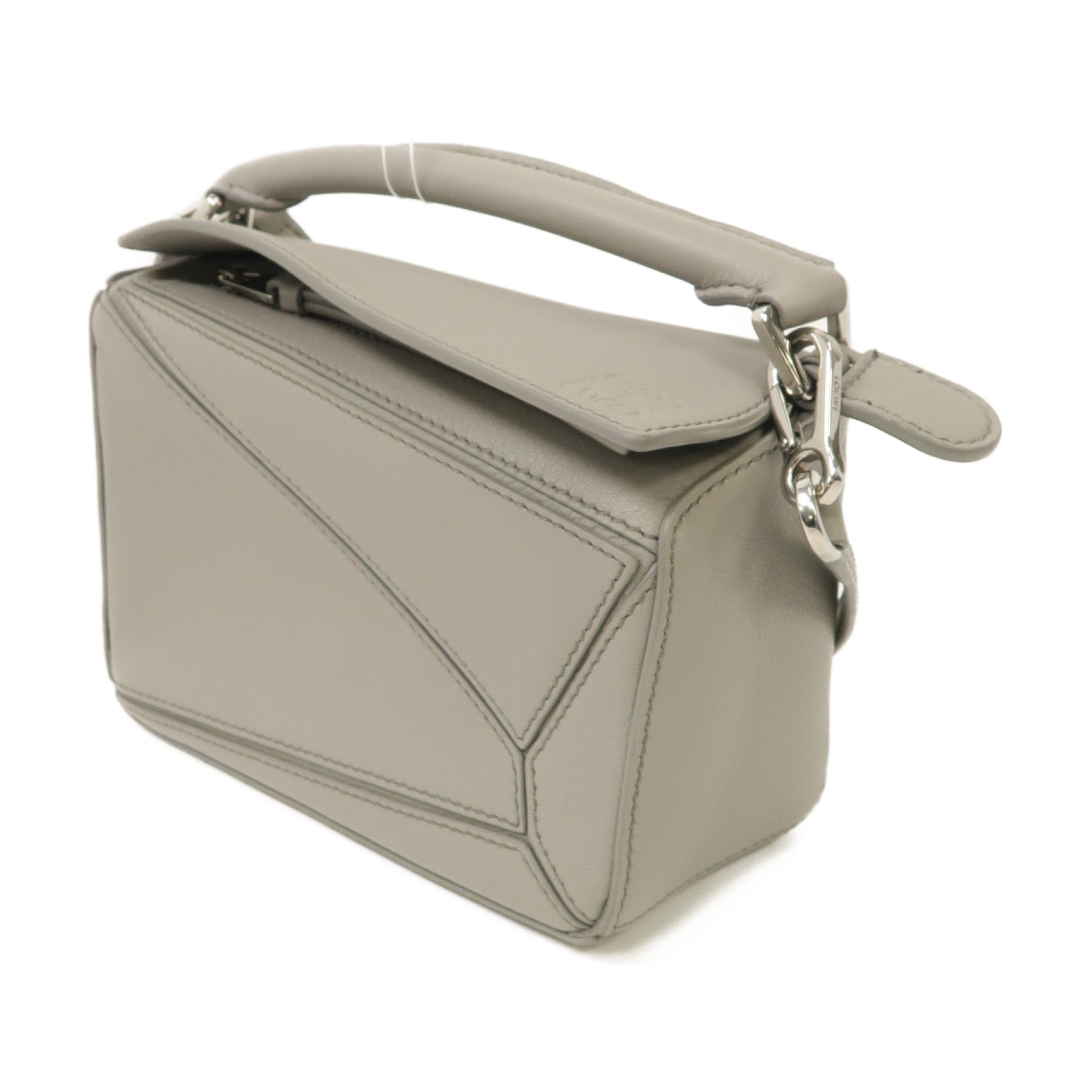 LOEWE 牛皮皮革Mini Puzzle銀扣手挽肩背兩用袋灰色