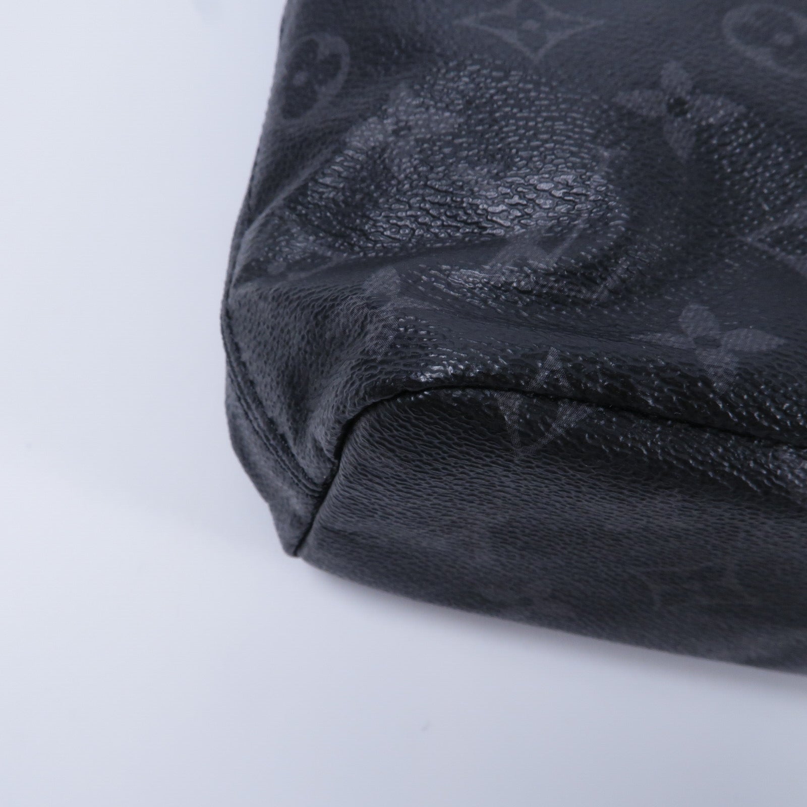 LOUIS VUITTON Monogram Eclipse LV x Hiroshi Fujiwara Fragment肩背袋