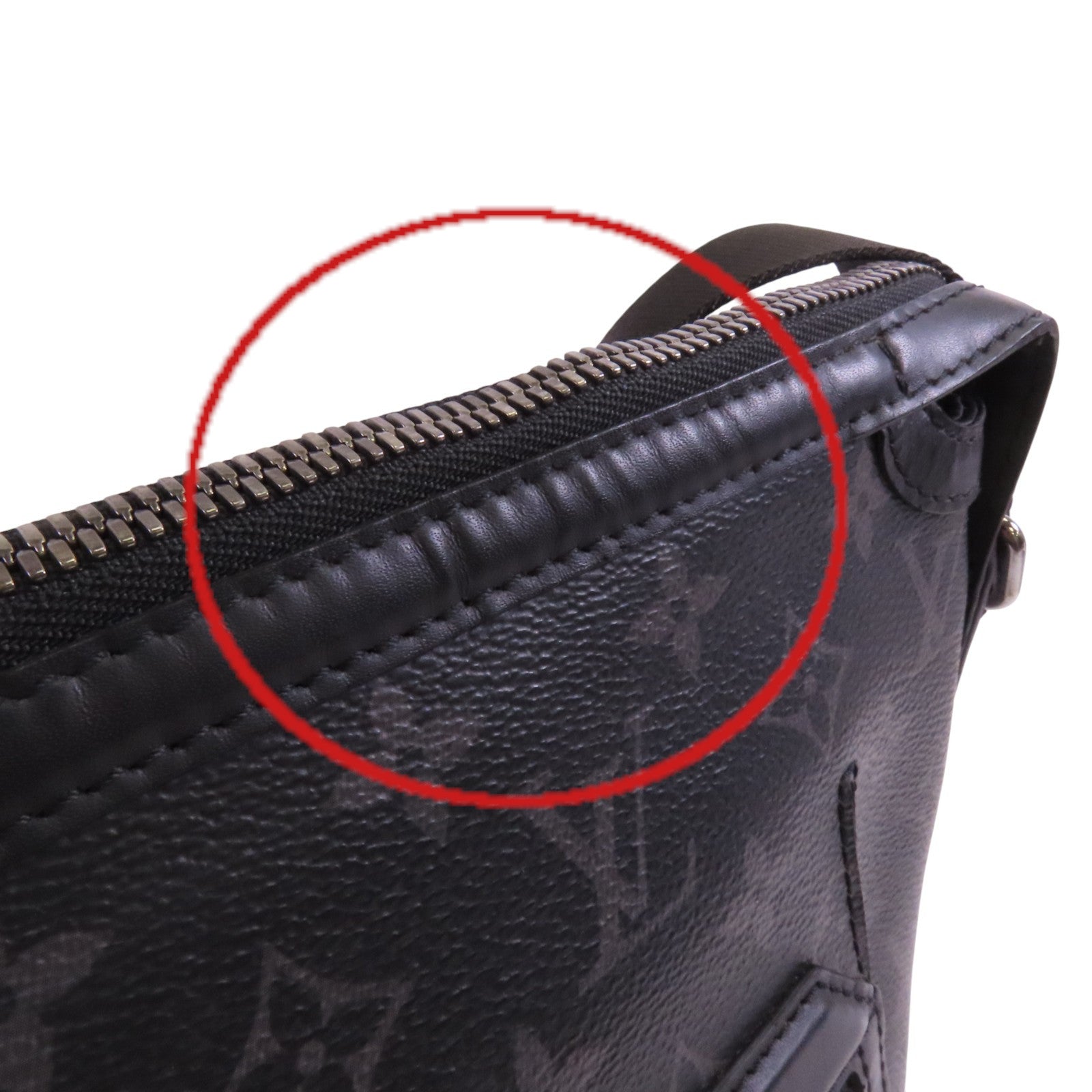 LOUIS VUITTON Monogram Eclipse Odyssey Messenger PM銀扣肩背袋