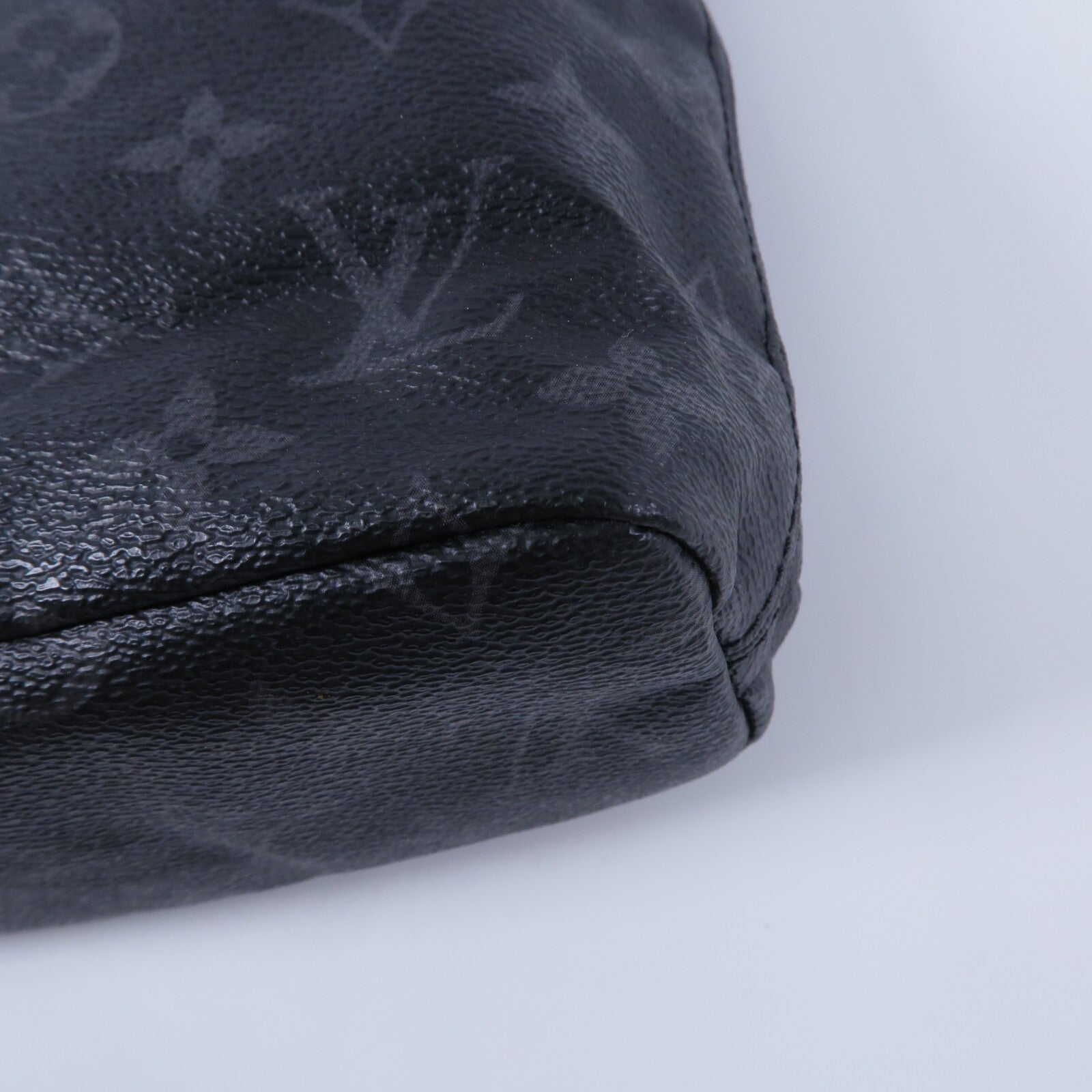 LOUIS VUITTON Monogram Eclipse LV x Hiroshi Fujiwara Fragment肩背袋
