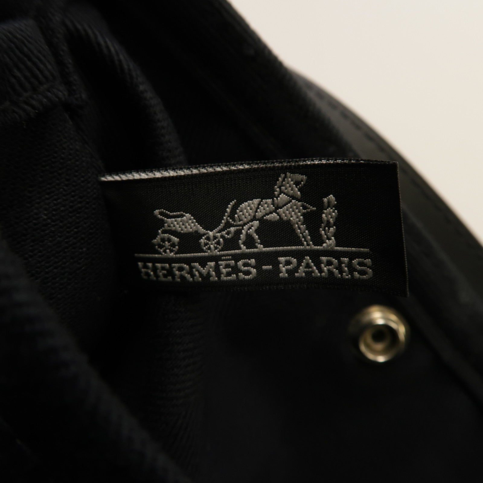 HERMES 帆布Hand Bag銀扣手挽袋黑色