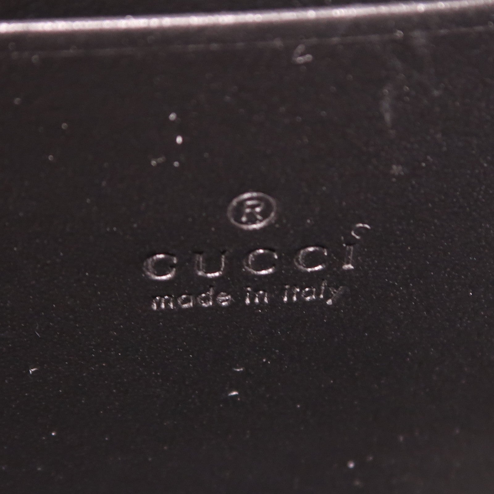 GUCCI 皮革GG Chain Wallet金扣手拿包/鏈帶肩背袋