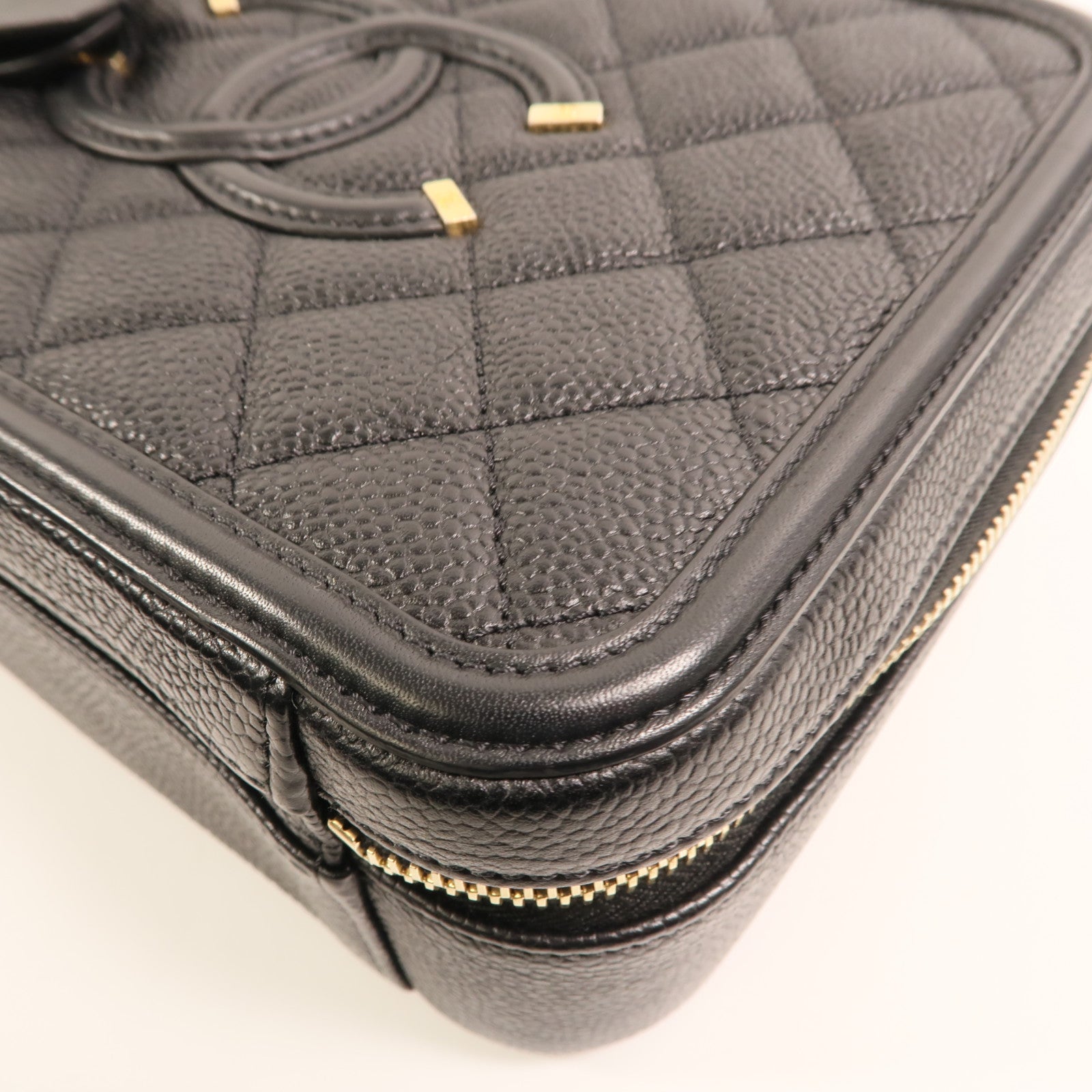 CHANEL 牛皮皮革Vanity Case金扣手挽肩背兩用袋