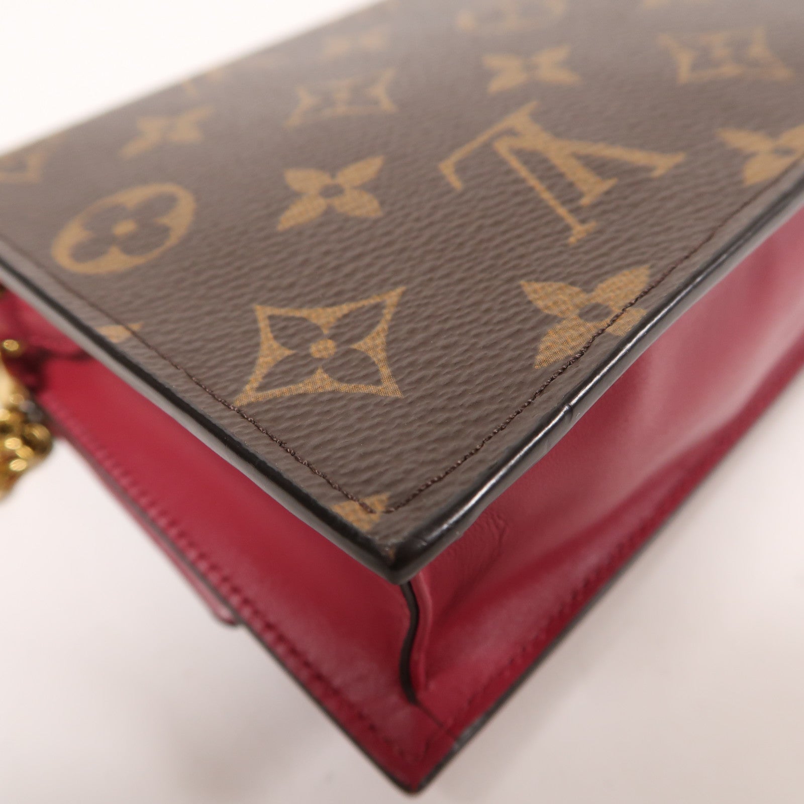 LOUIS VUITTON 【激減優惠】Monogram Portefeuille Flore金扣鏈帶肩背袋