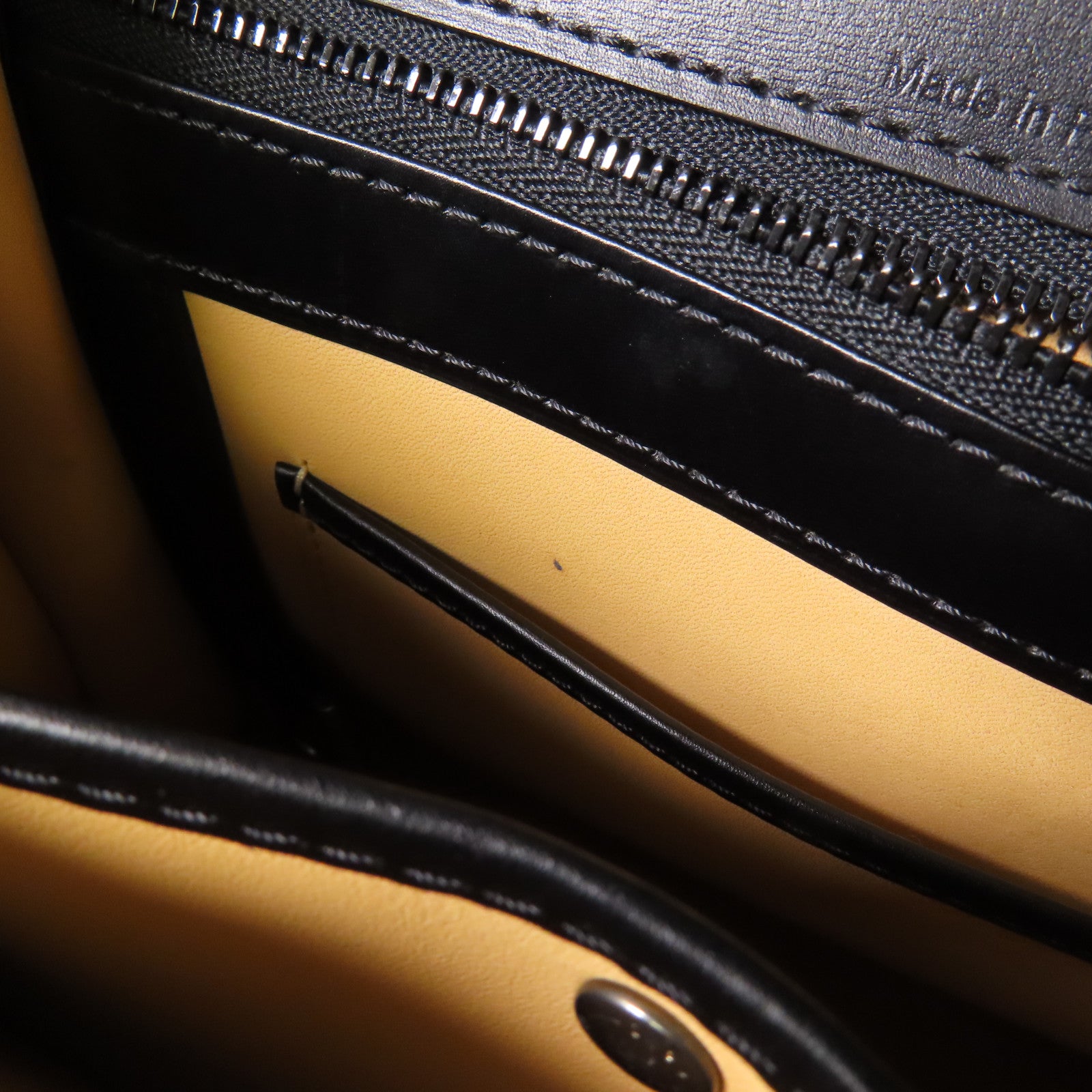 Delvaux 牛皮皮革L'Humour MM手挽肩背兩用袋