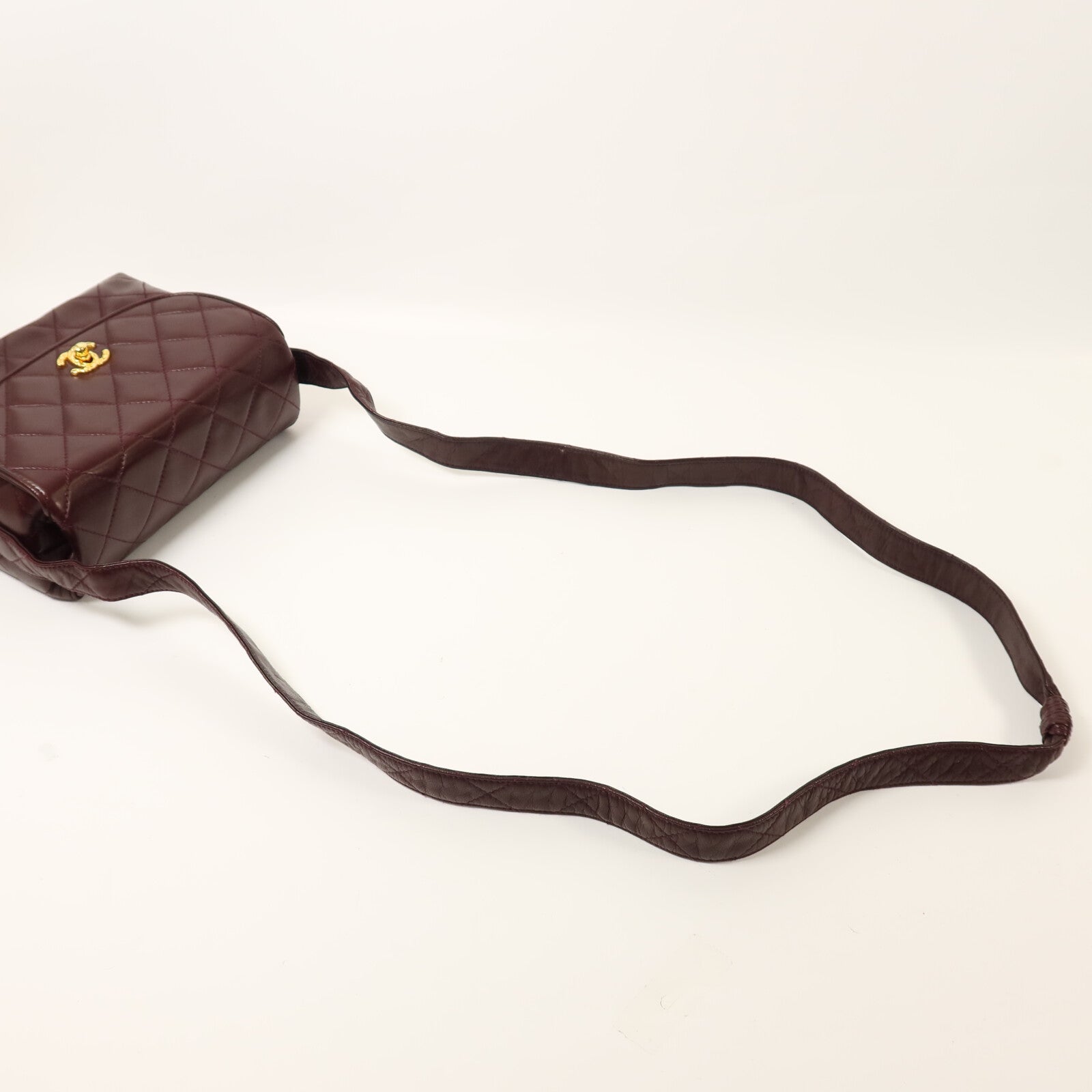 CHANEL 羊皮皮革Vintage Shoulder Bag金扣肩背袋