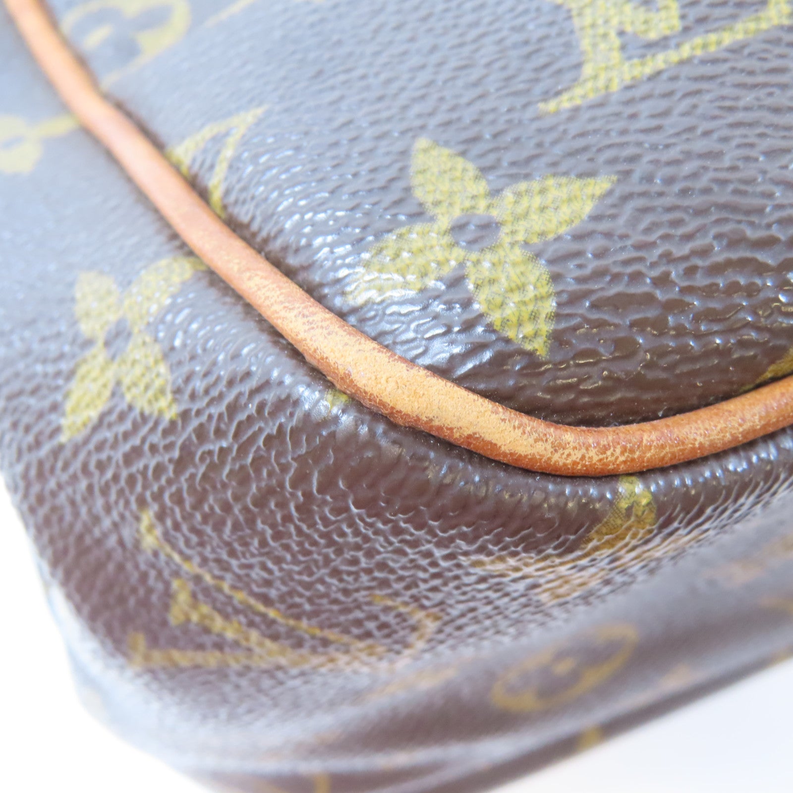 LOUIS VUITTON Monogram Batignolles Vertical金扣肩背袋啡色