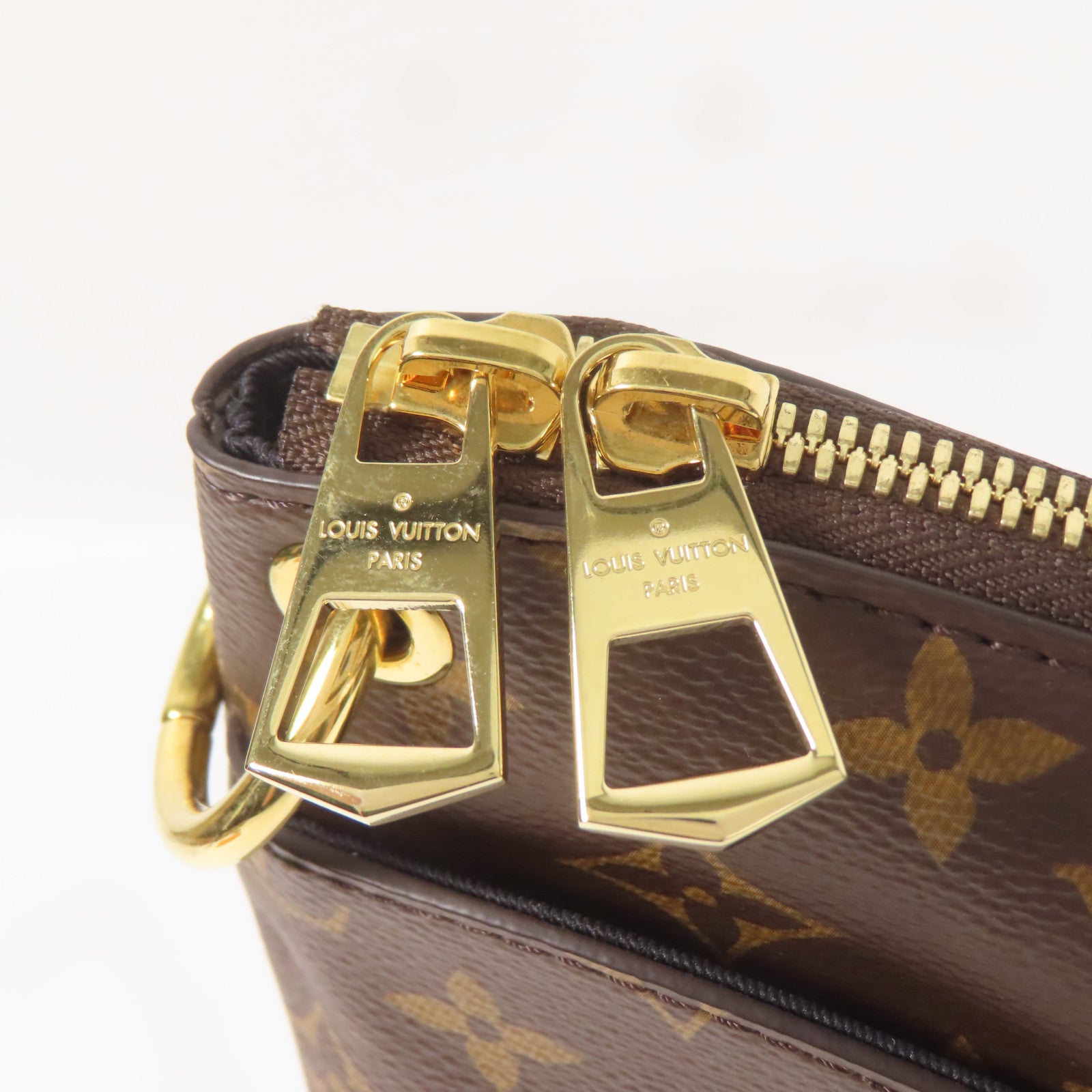 LOUIS VUITTON Monogram Odeon金扣肩背袋