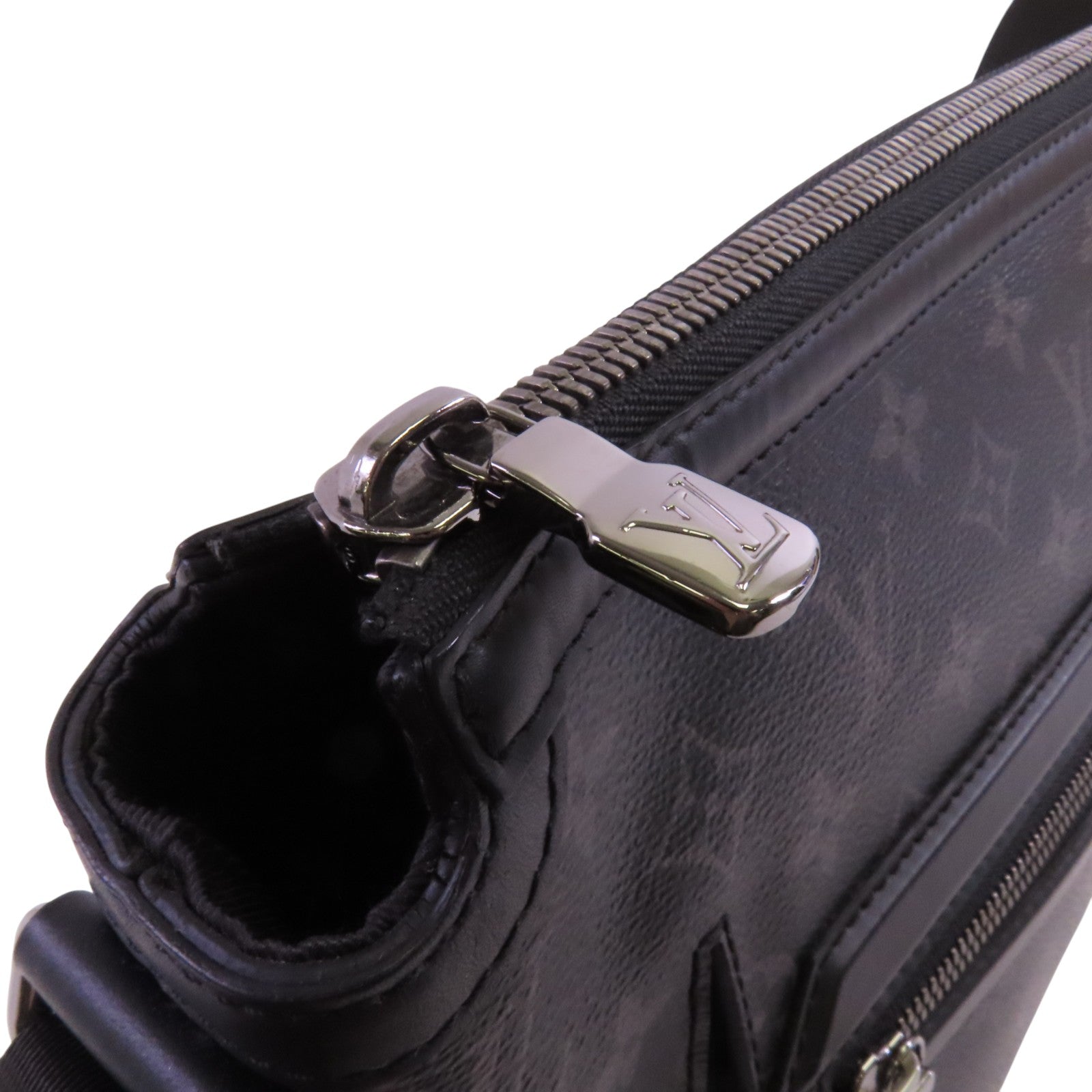 LOUIS VUITTON Monogram Eclipse Odyssey Messenger PM銀扣肩背袋